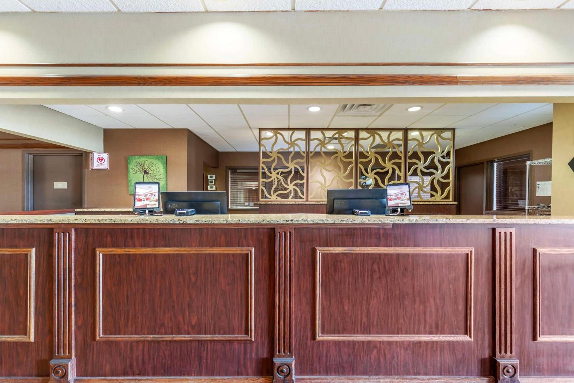 Best Western Plus Steeplegate Inn photo 12
