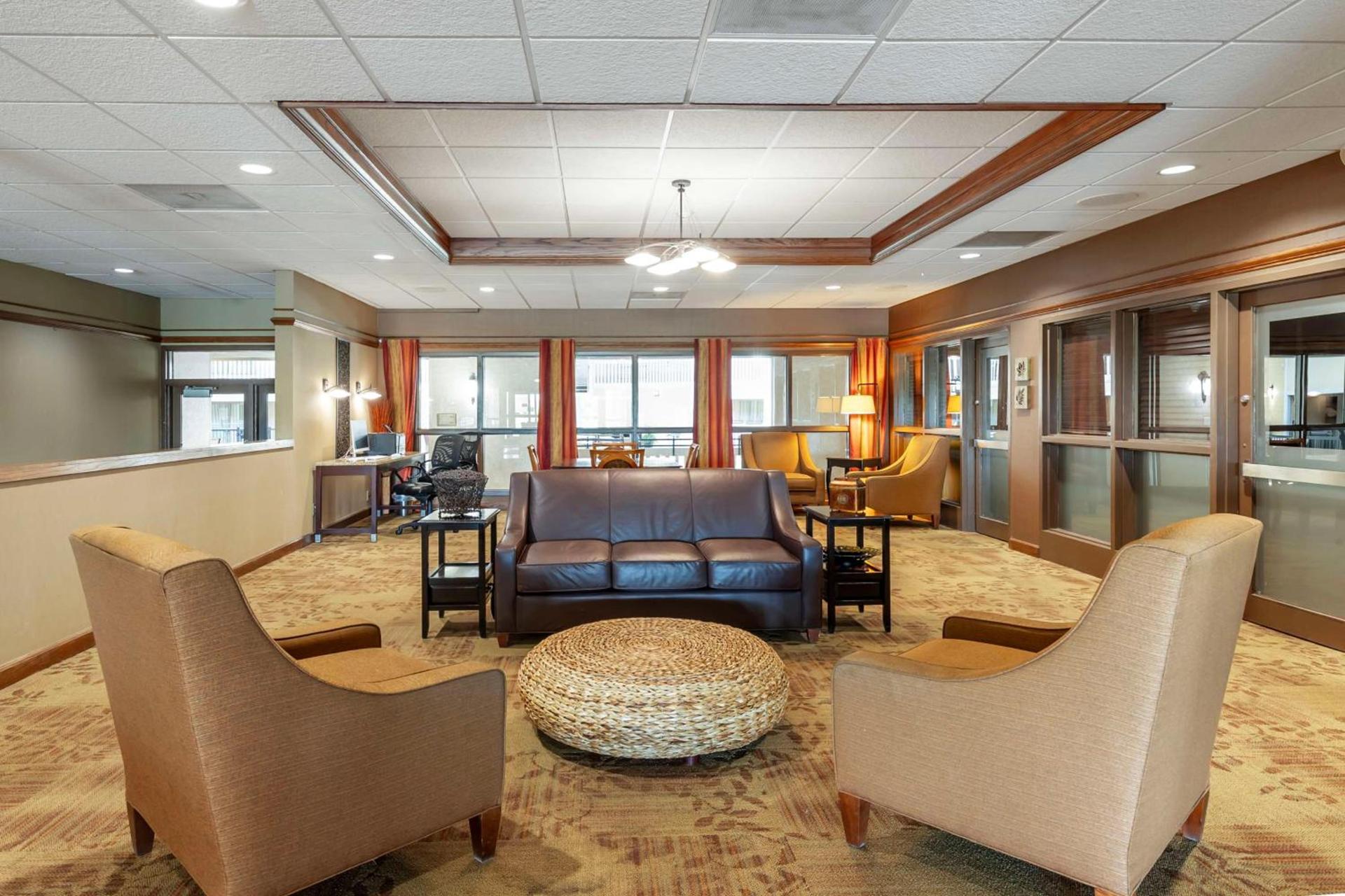 Best Western Plus Steeplegate Inn photo 40