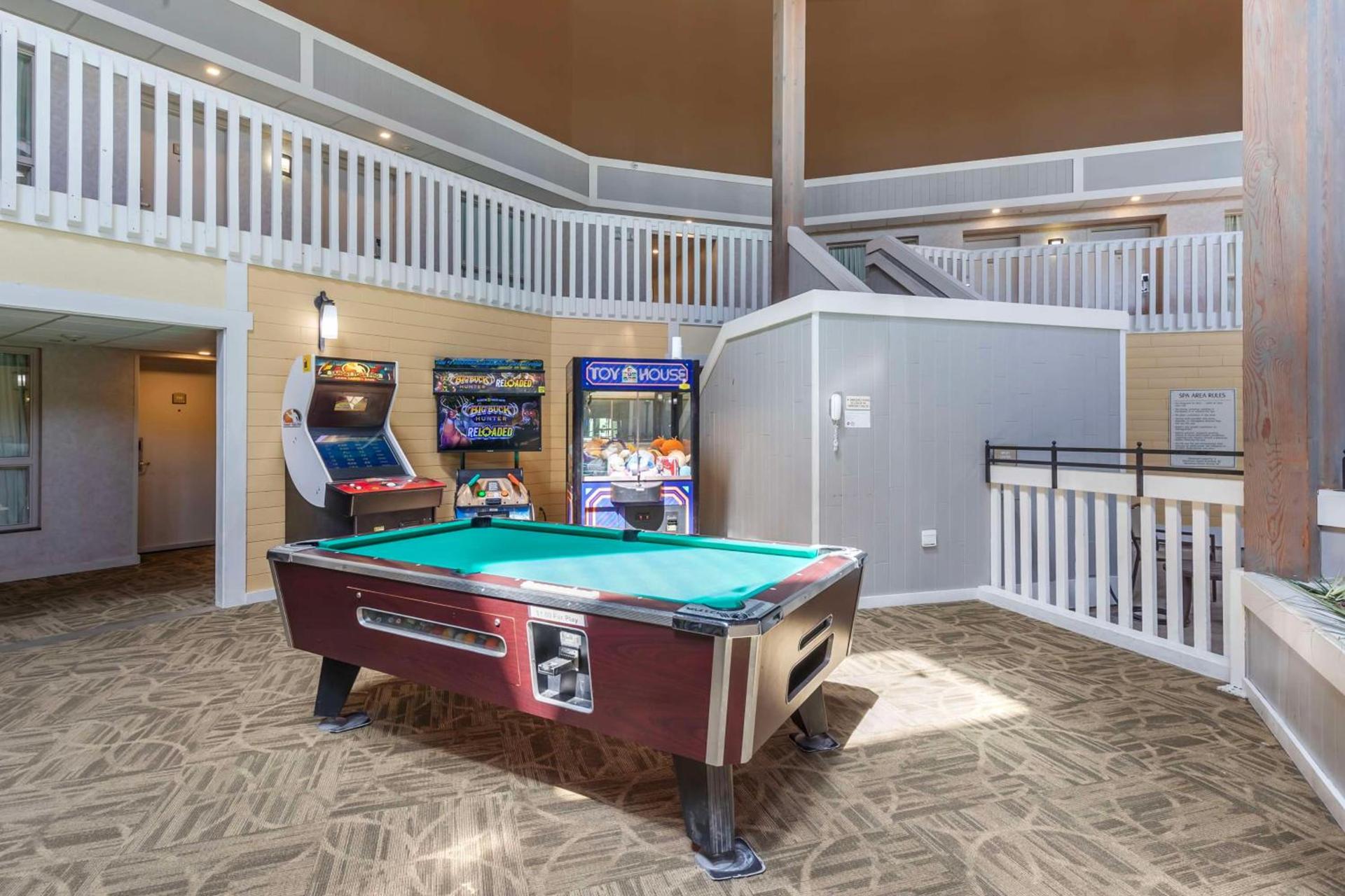 Best Western Plus Steeplegate Inn photo 8