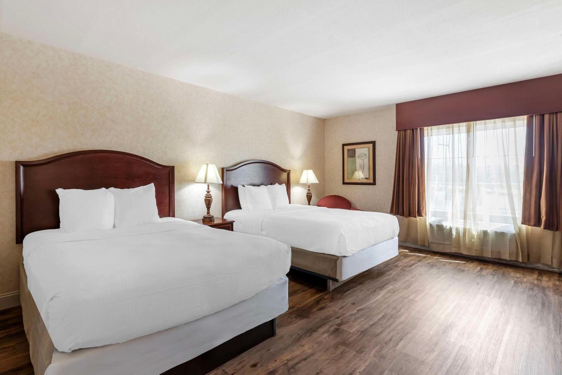 Best Western Plus Steeplegate Inn photo 3
