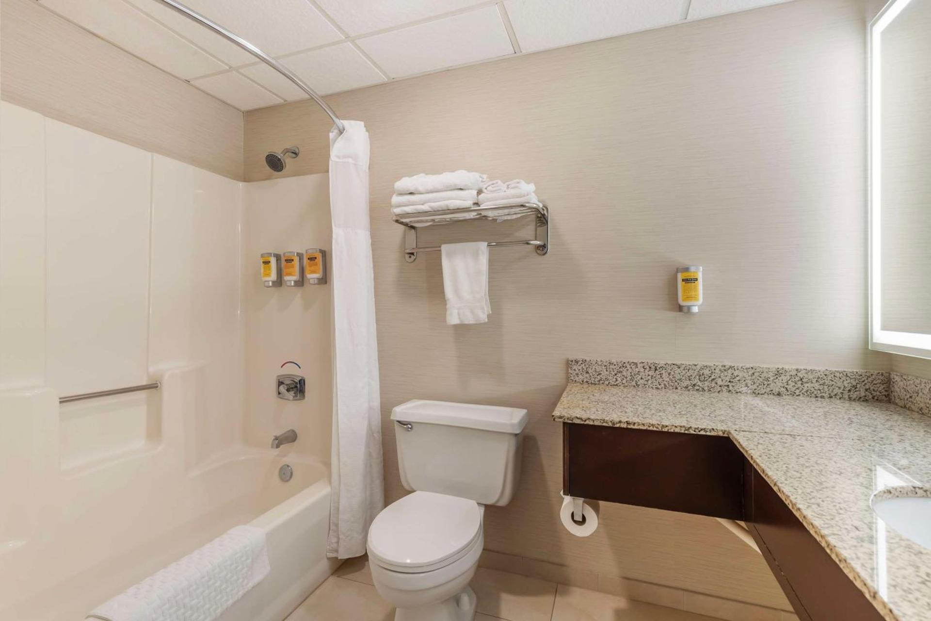 Best Western Plus Steeplegate Inn photo 35