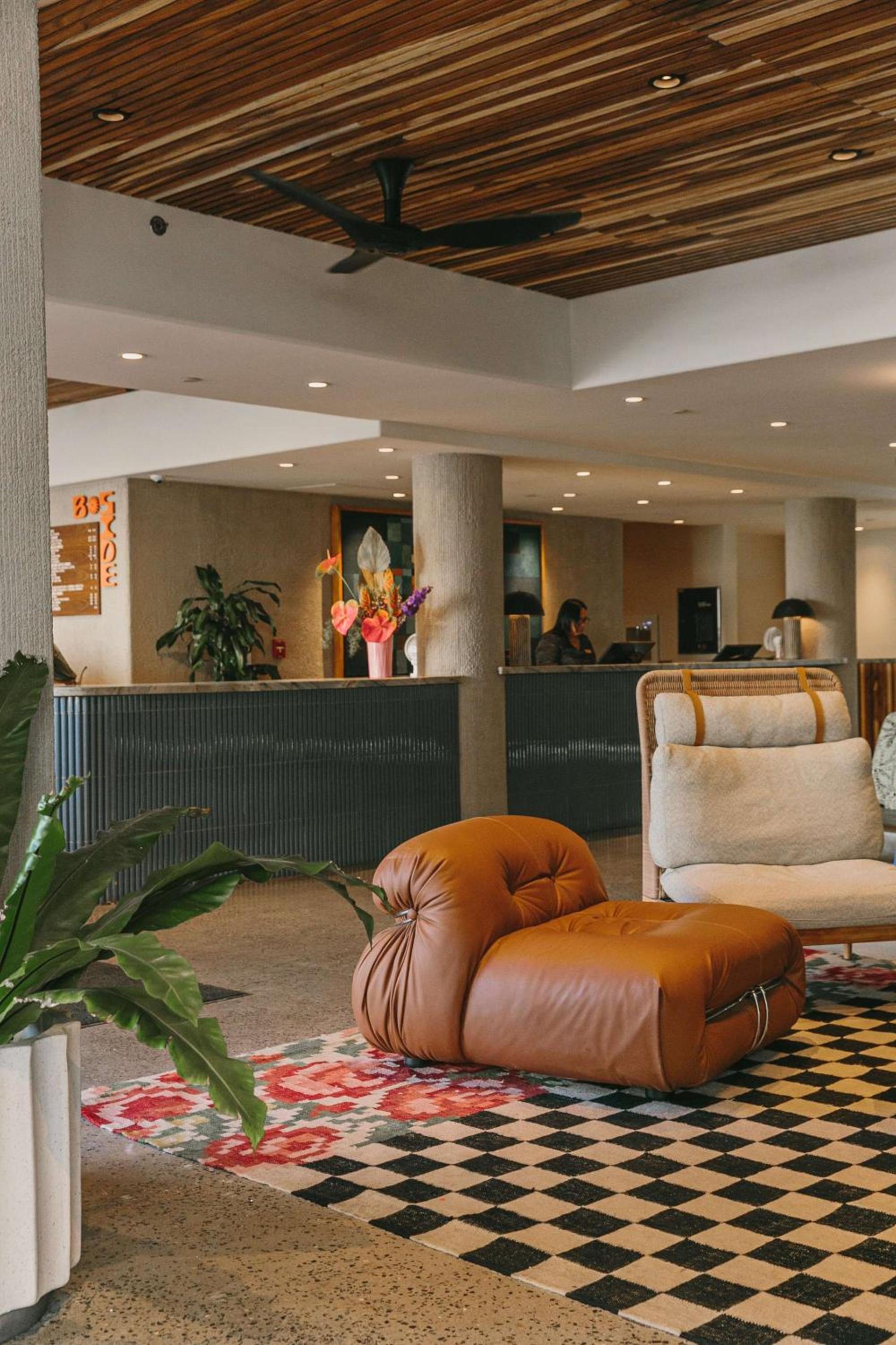 Wayfinder Waikiki - Voted Top 10 Best Hotels in Hawaii! photo 7