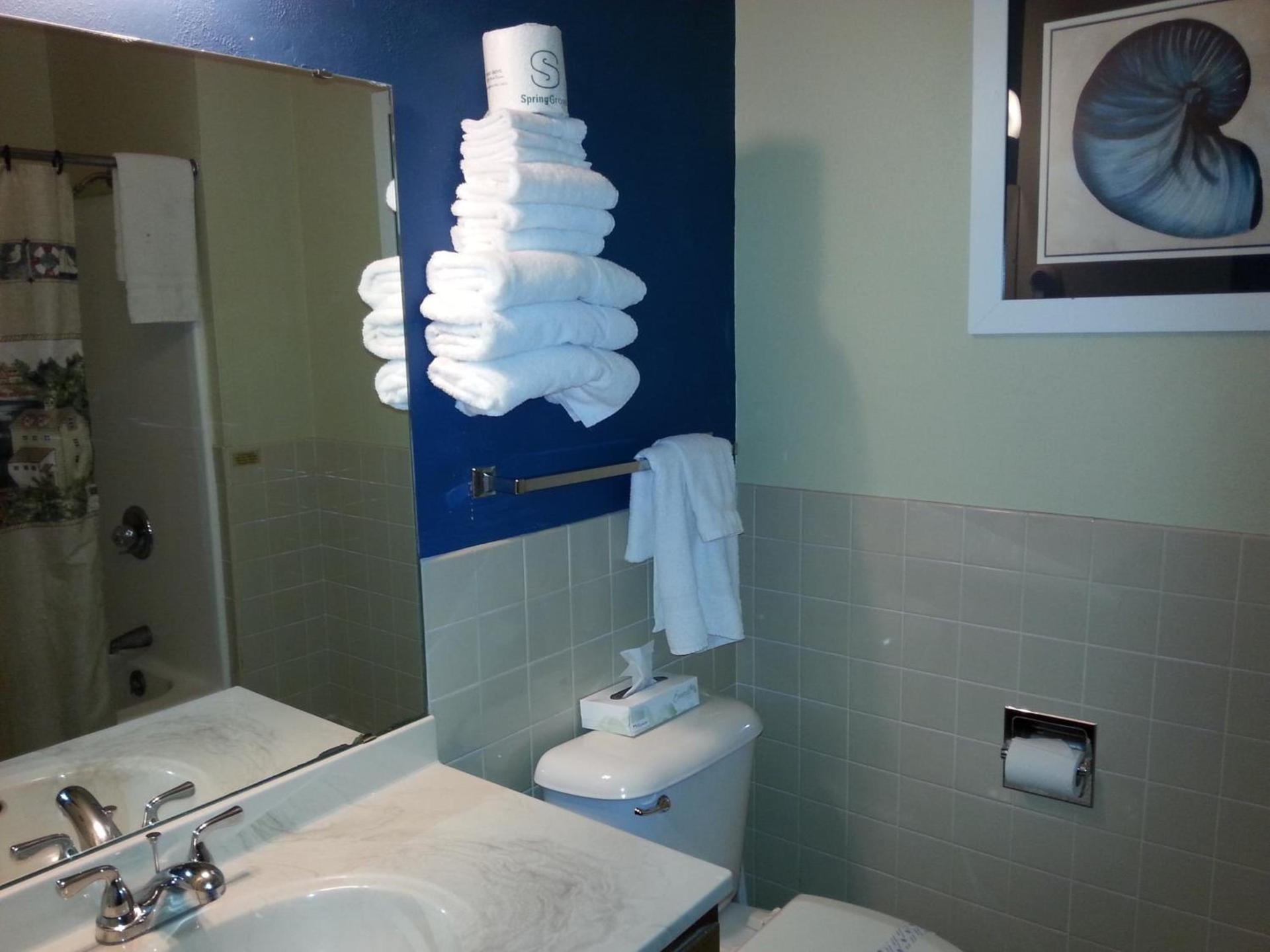 Beach Harbor Resort photo 20