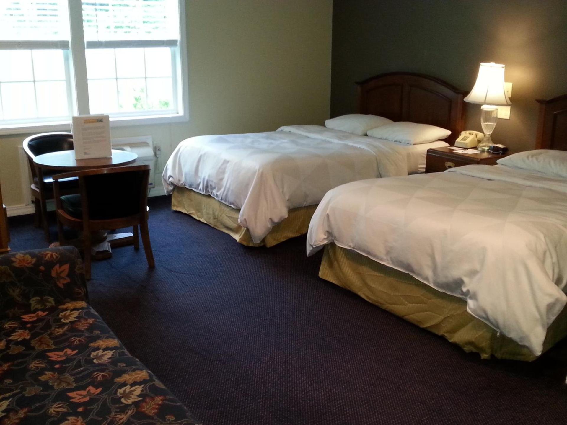 Beach Harbor Resort photo 23