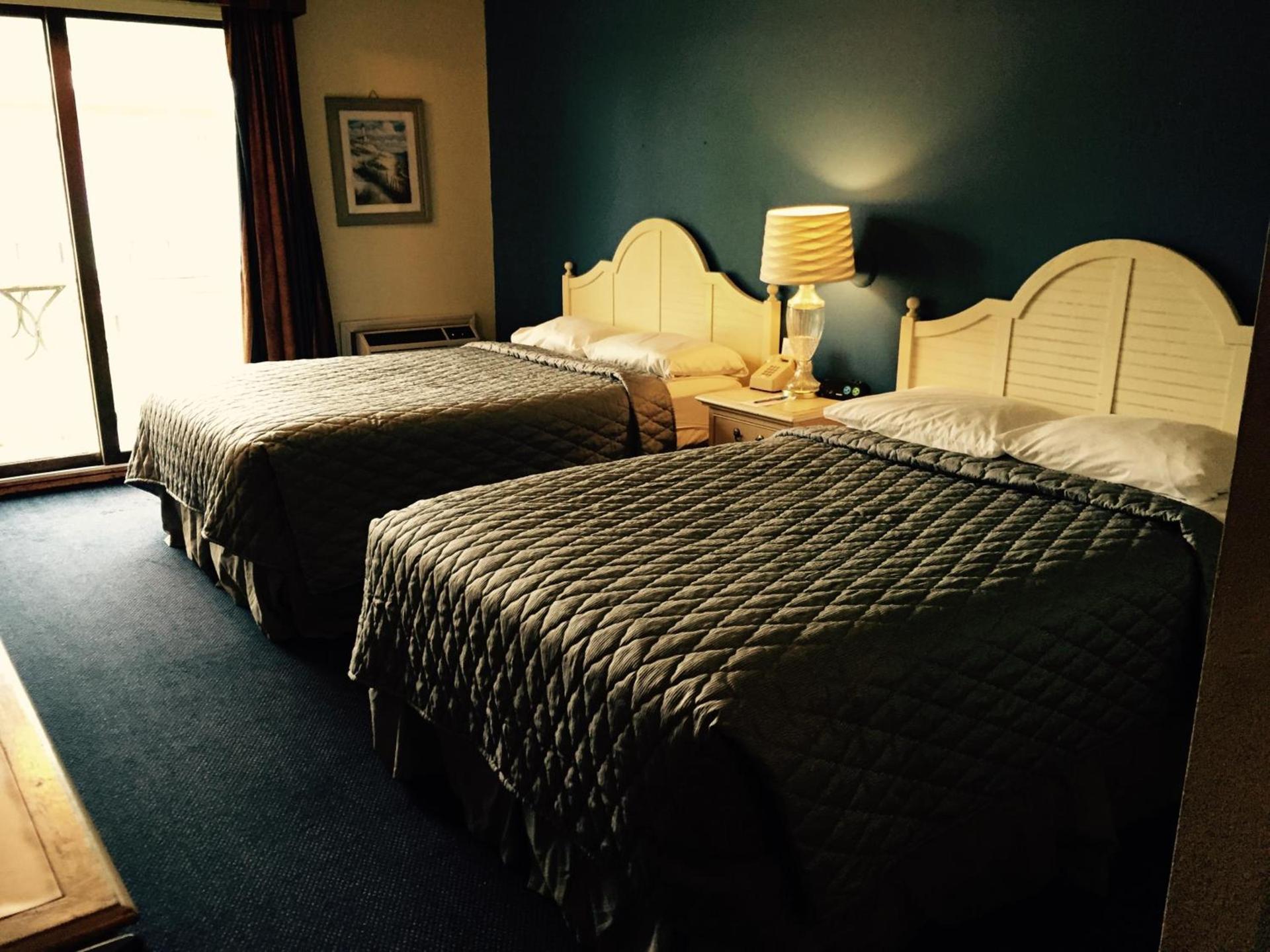 Beach Harbor Resort photo 16