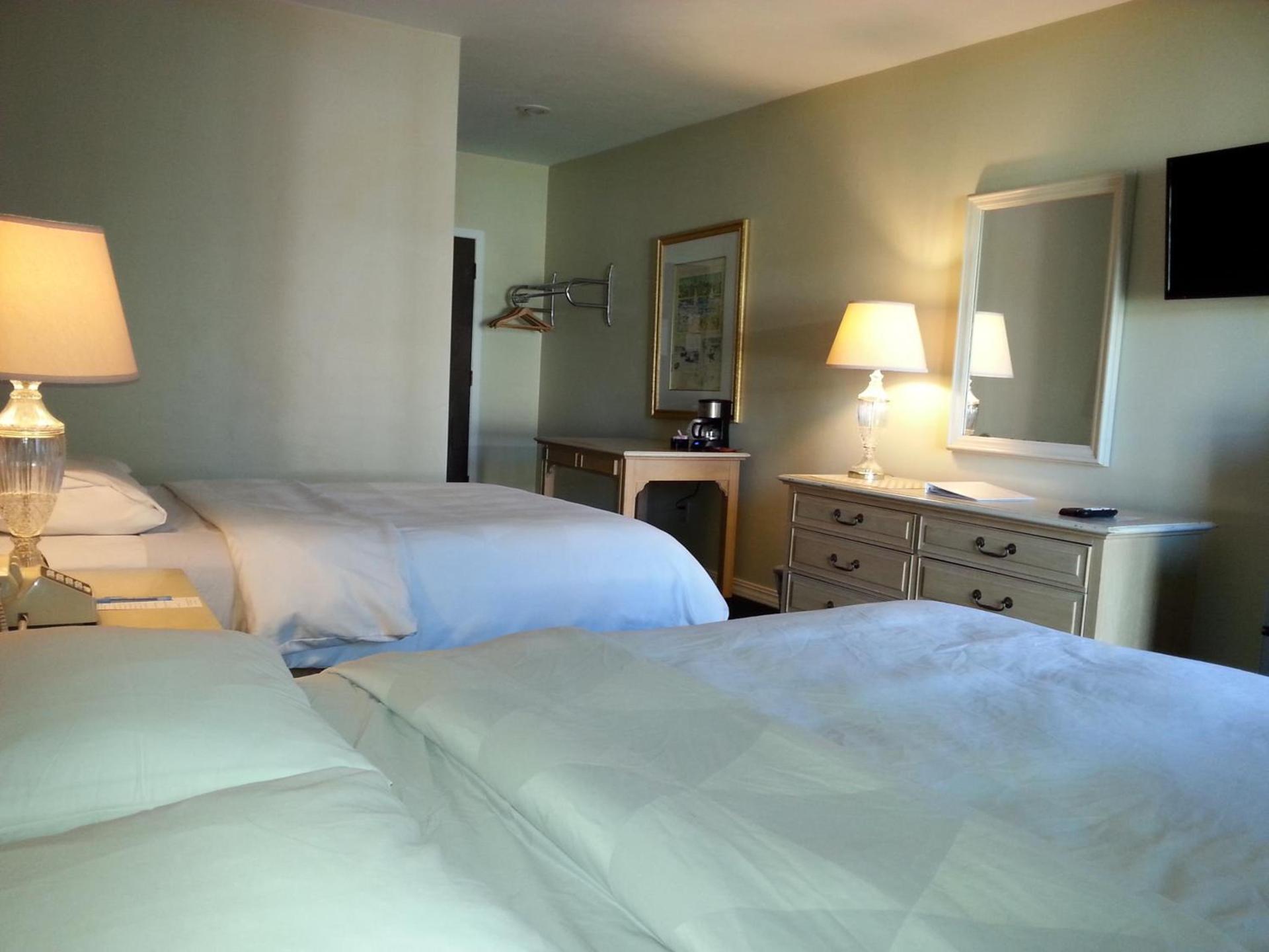 Beach Harbor Resort photo 18