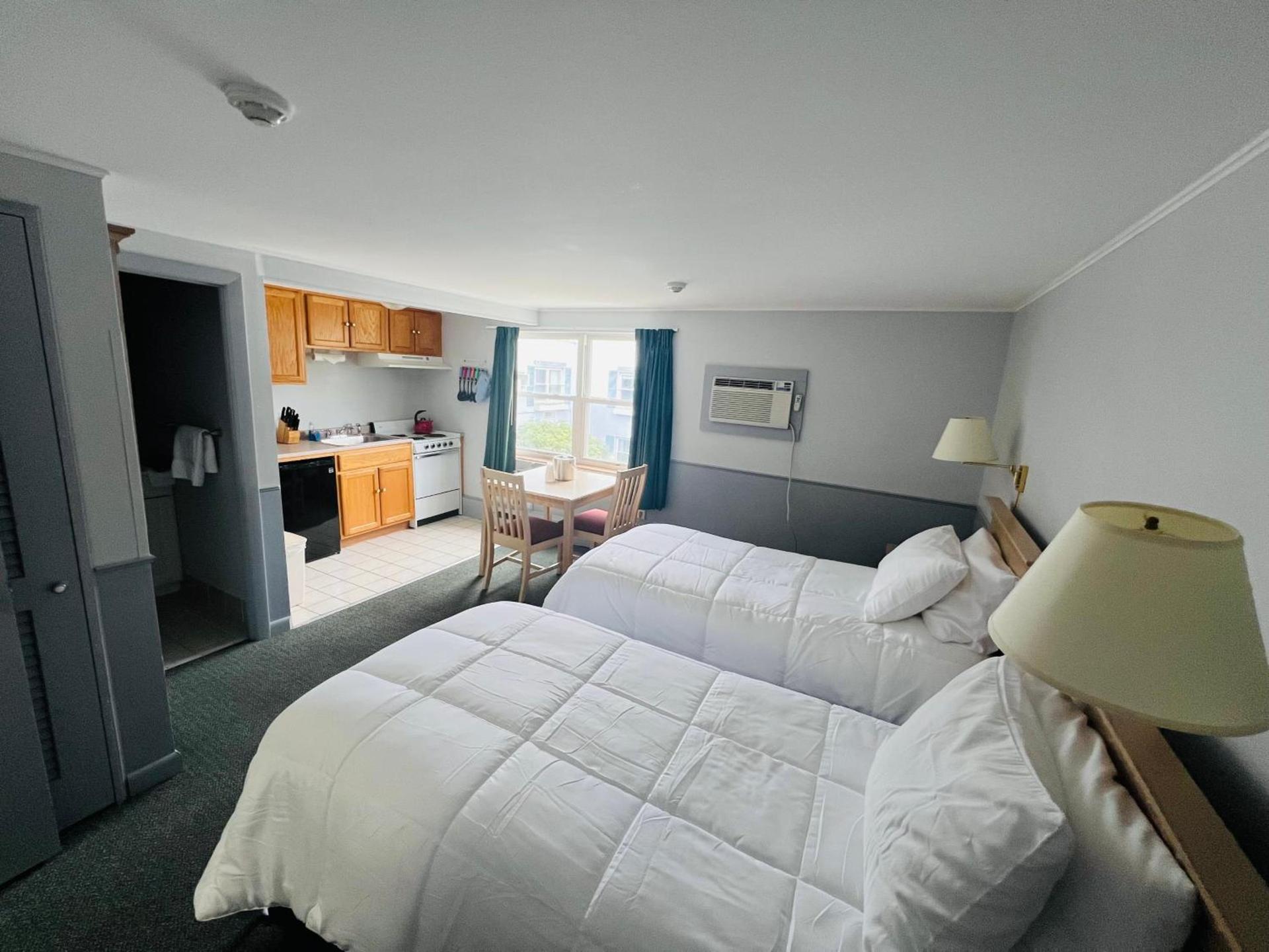 Harbor Landing Resort photo 3