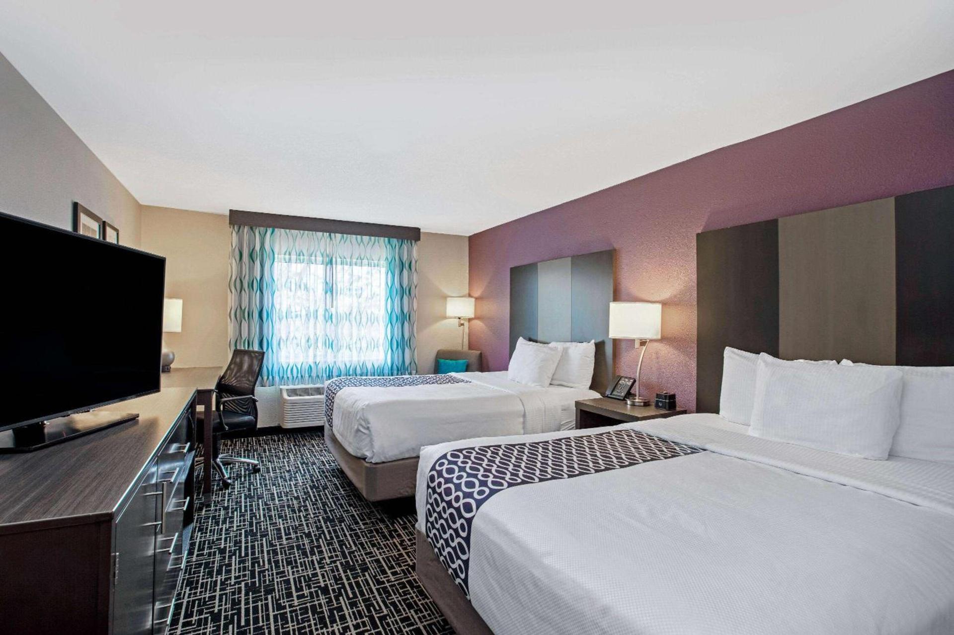 La Quinta by Wyndham Fayetteville photo 34