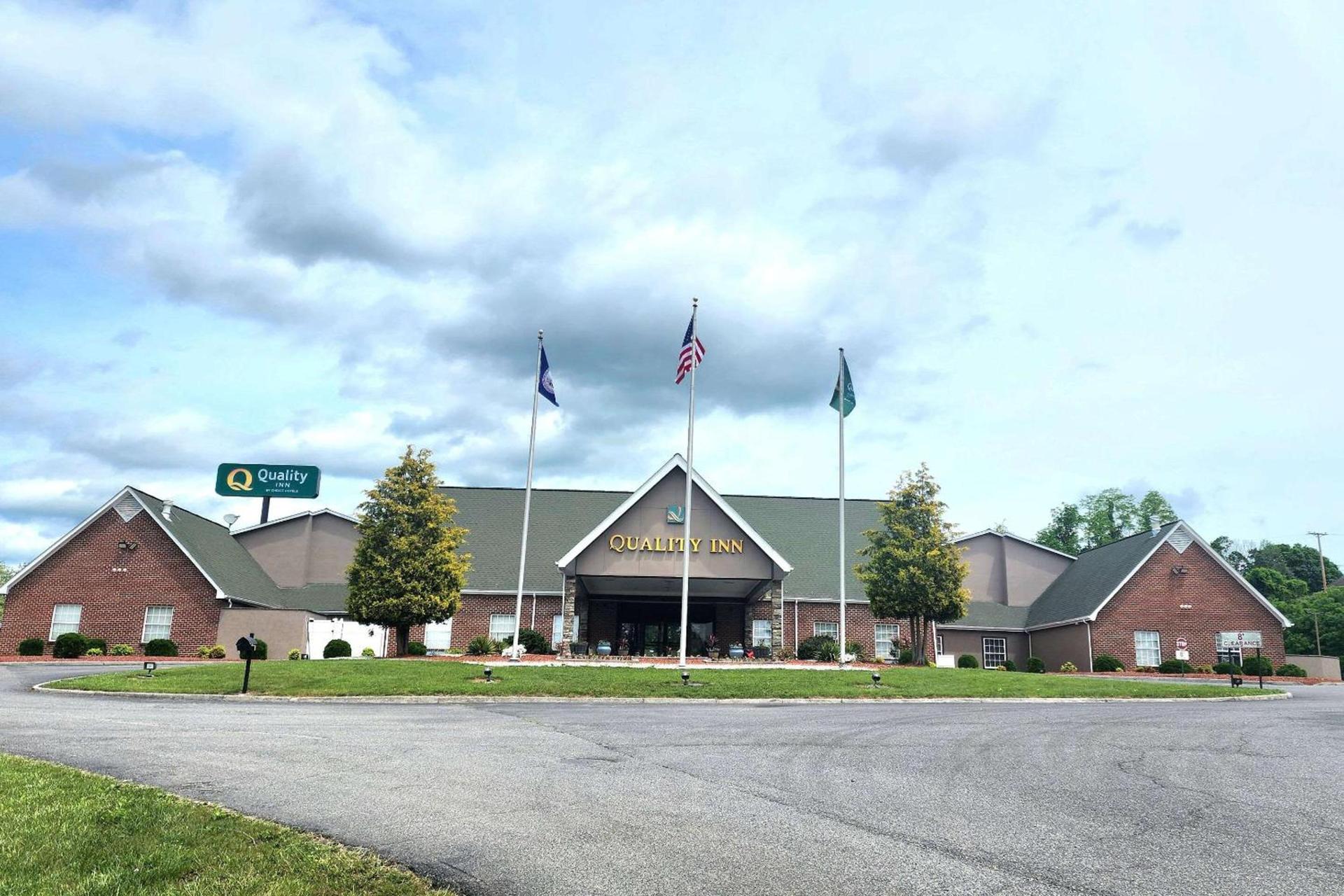 Quality Inn Dublin I-81 photo 1