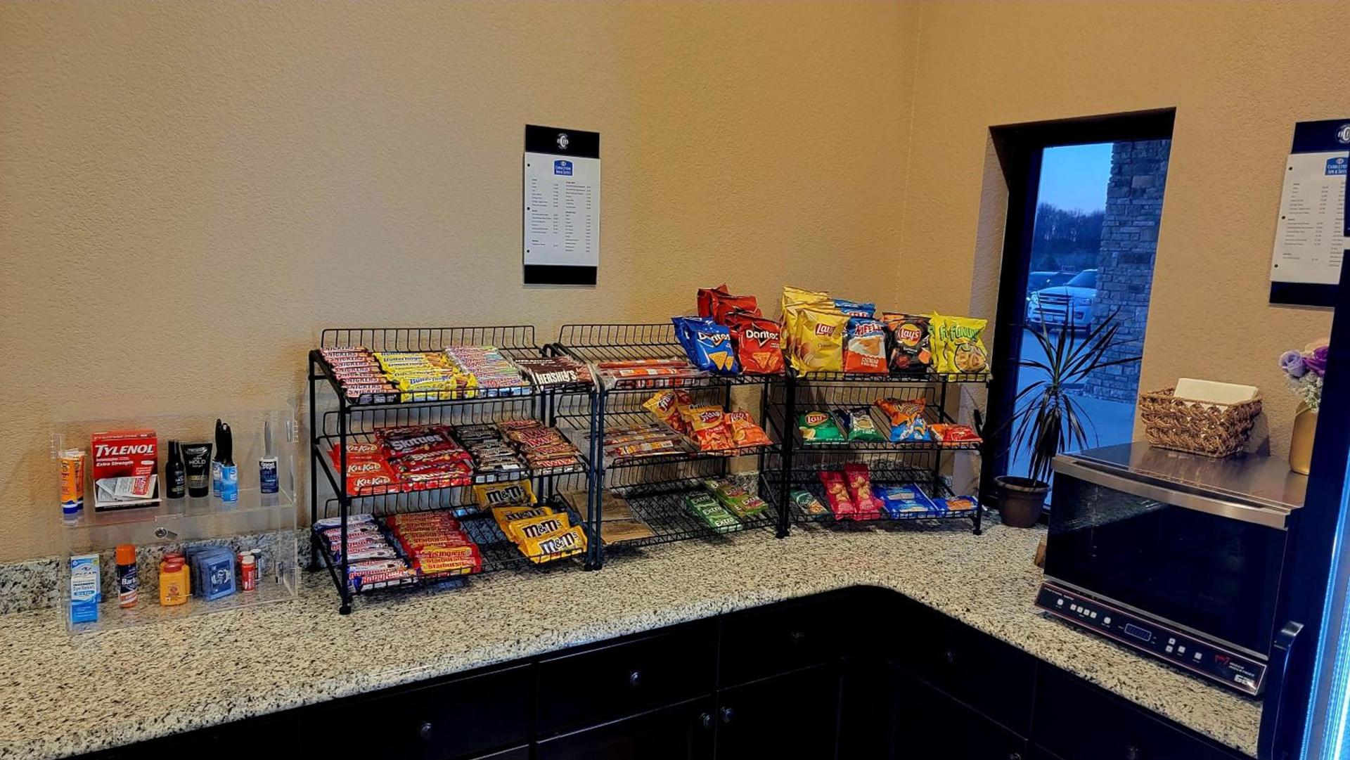 Cobblestone Inn & Suites Maryville photo 12