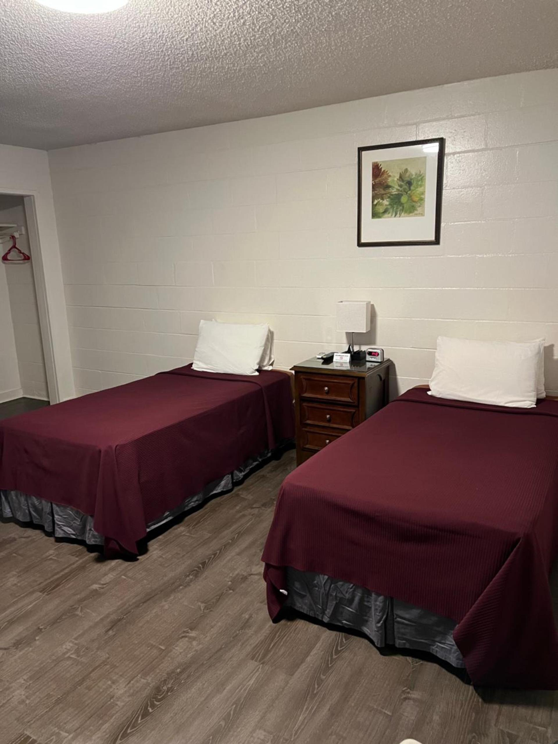 Tip Top Motel photo 24