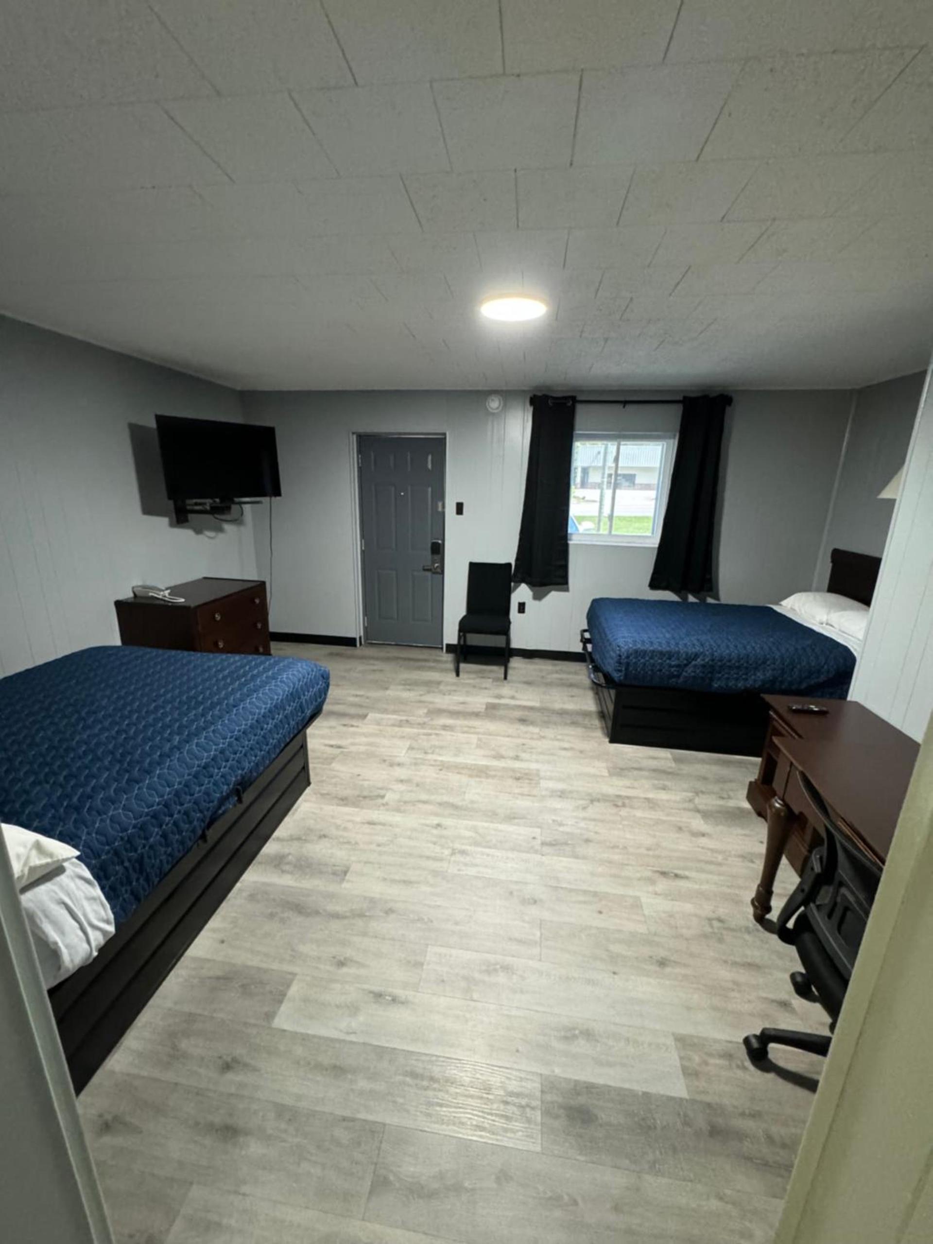 Acorn Motel photo 18