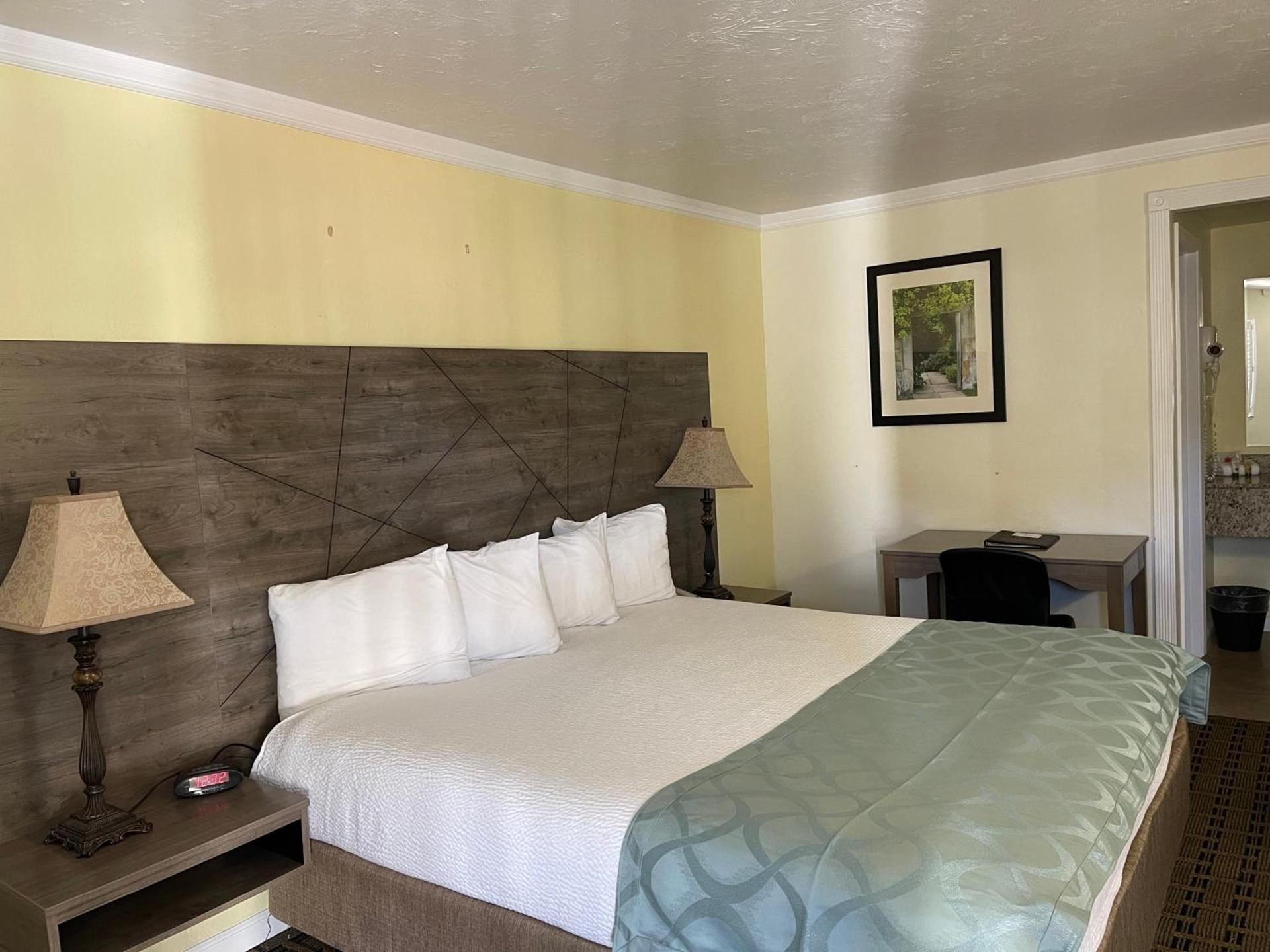 The Inn at Baechtel Creek photo 38