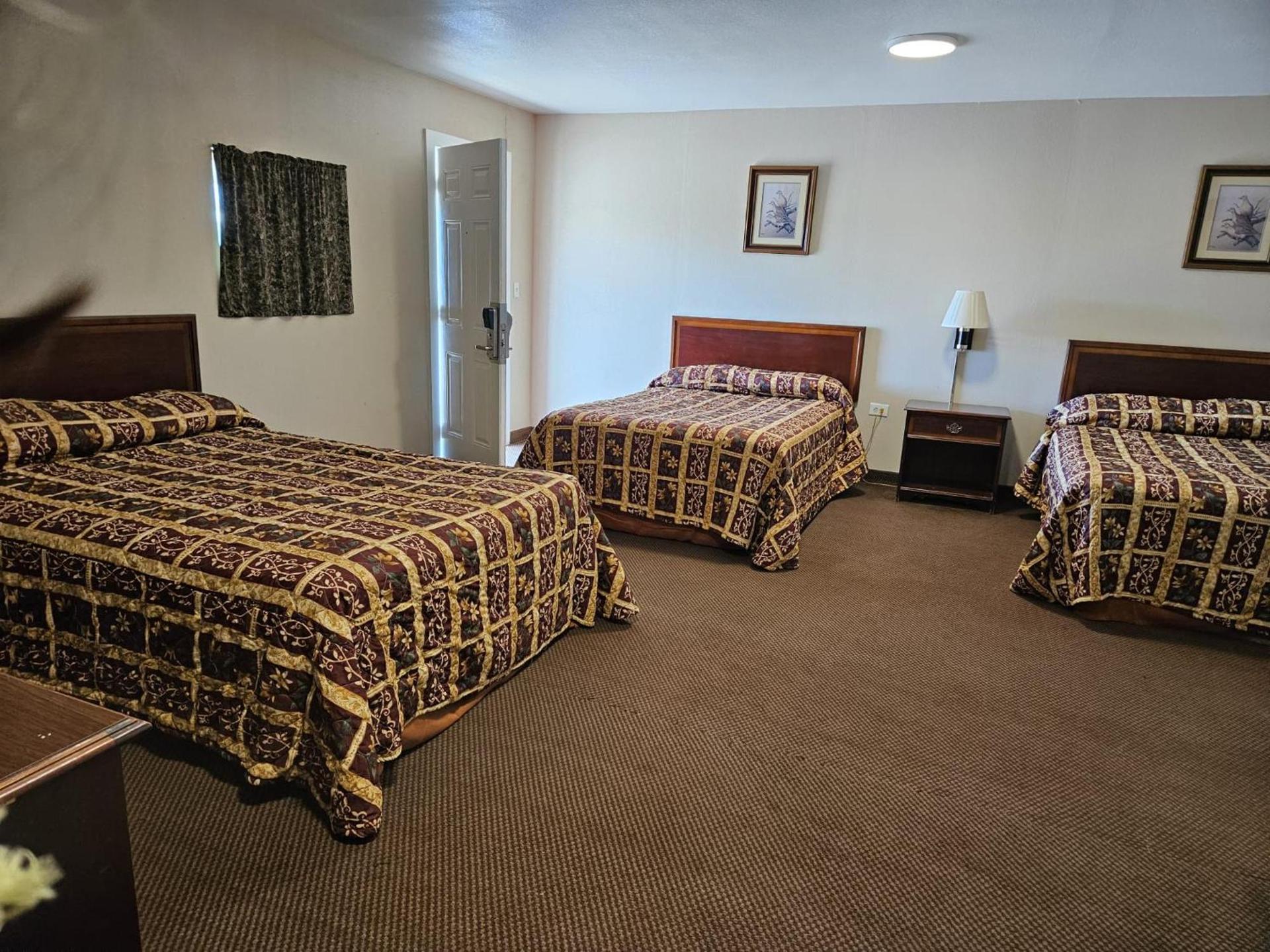 Budget Inn of Aspermont Texas photo 8