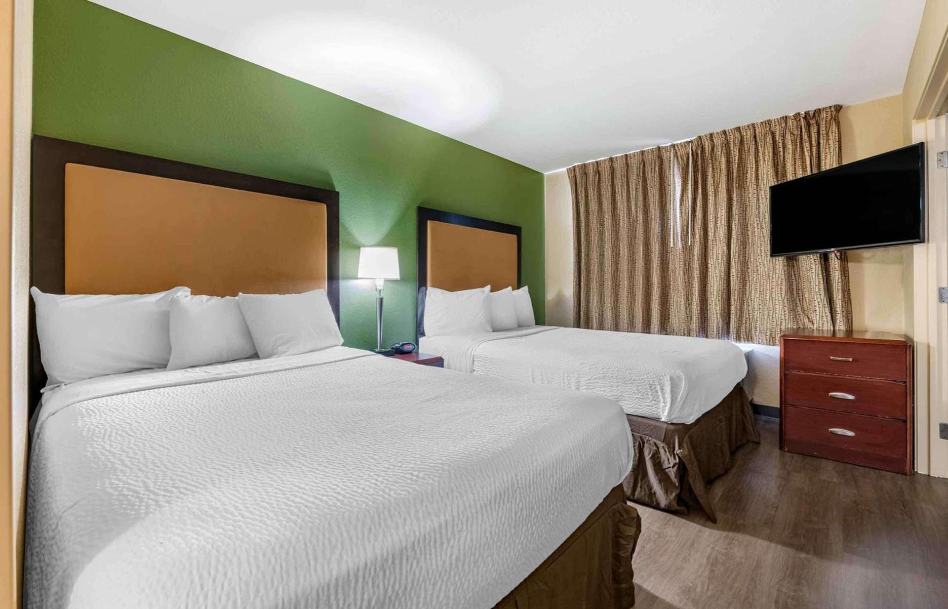 Extended Stay America Select Suites - Orlando - Maitland - Summit Tower Blvd photo 10