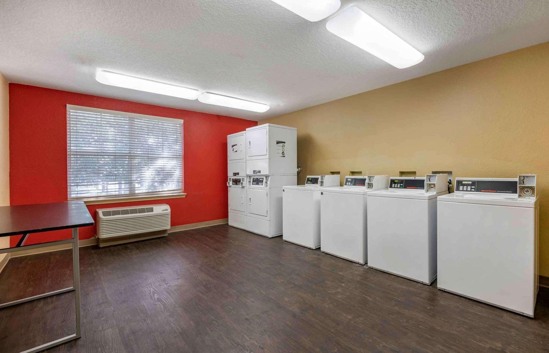 Extended Stay America Select Suites - Orlando - Maitland - Summit Tower Blvd photo 21
