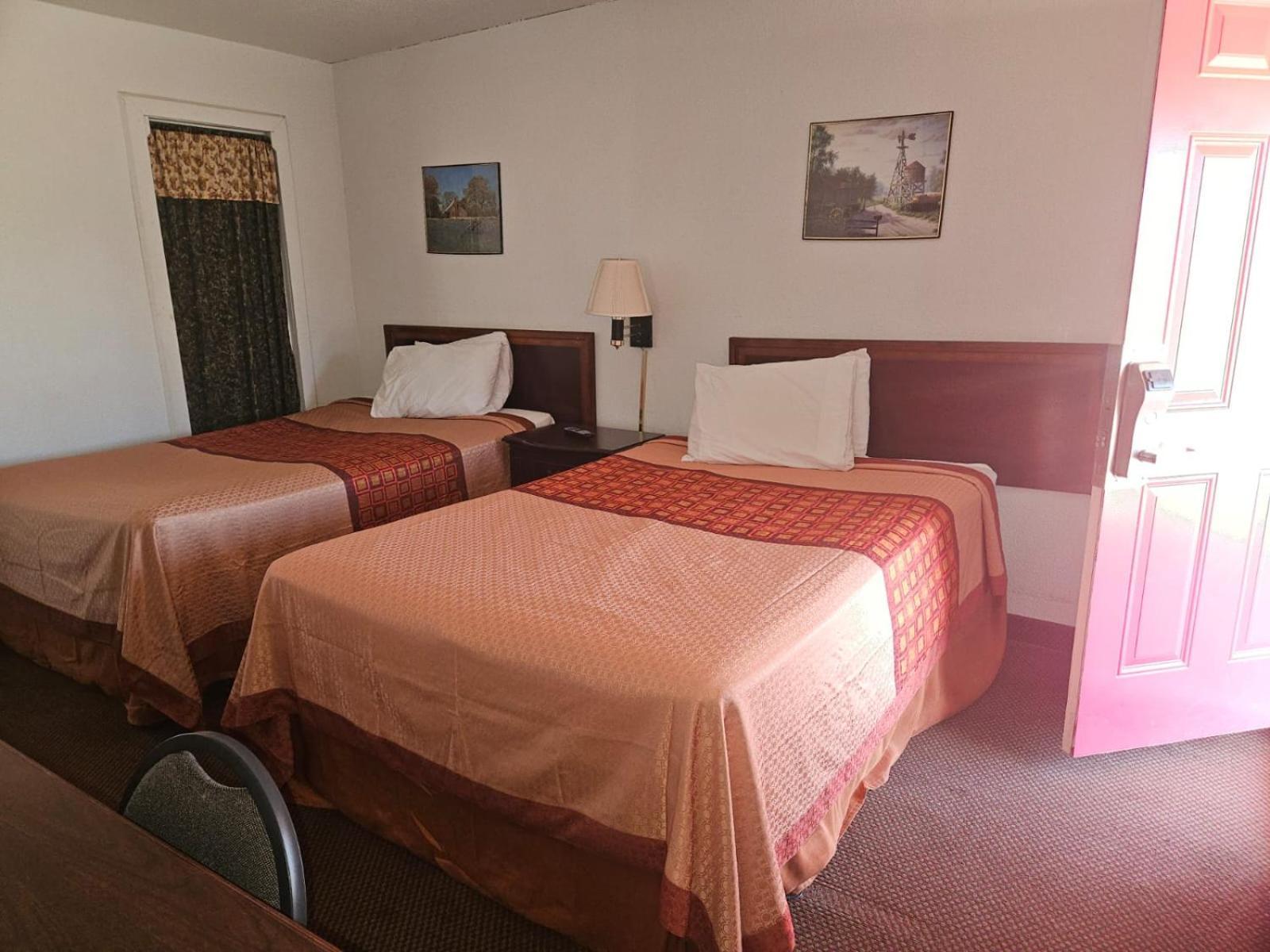 Budget Inn of Aspermont Texas photo 13