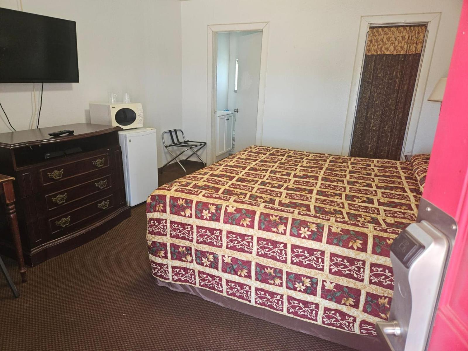 Budget Inn of Aspermont Texas photo 12