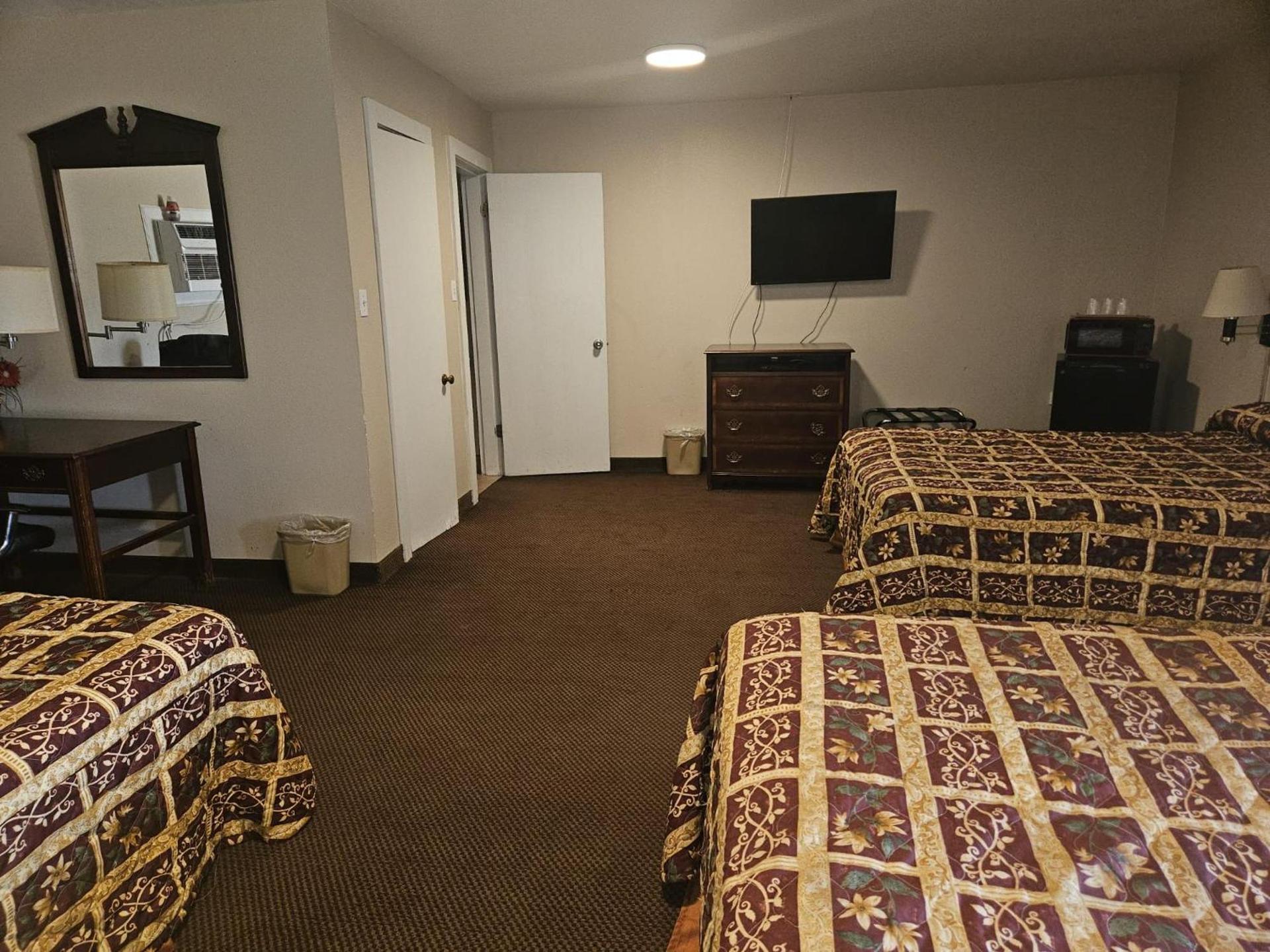 Budget Inn of Aspermont Texas photo 14