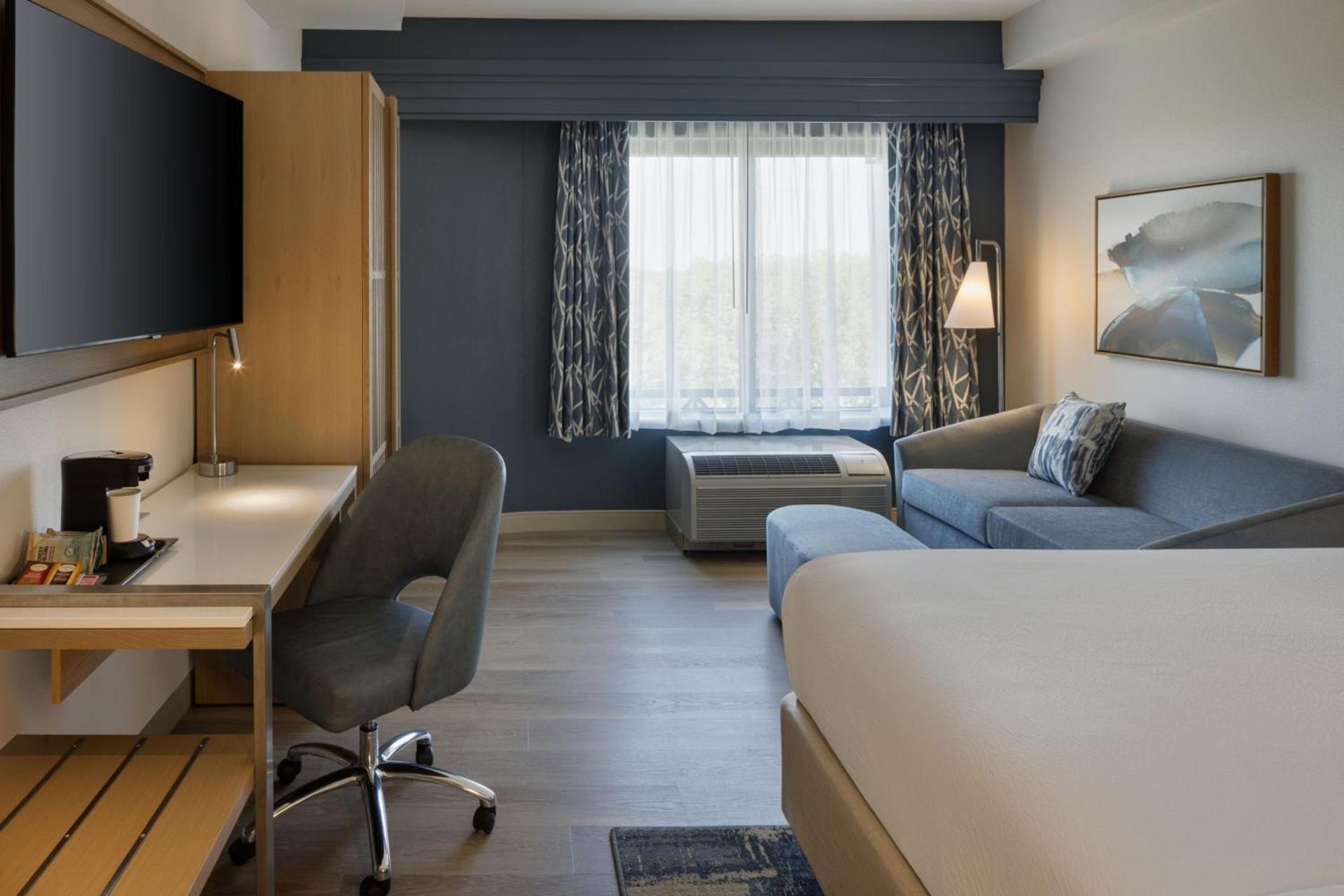 Courtyard by Marriott Sandestin at Grand Boulevard photo 11