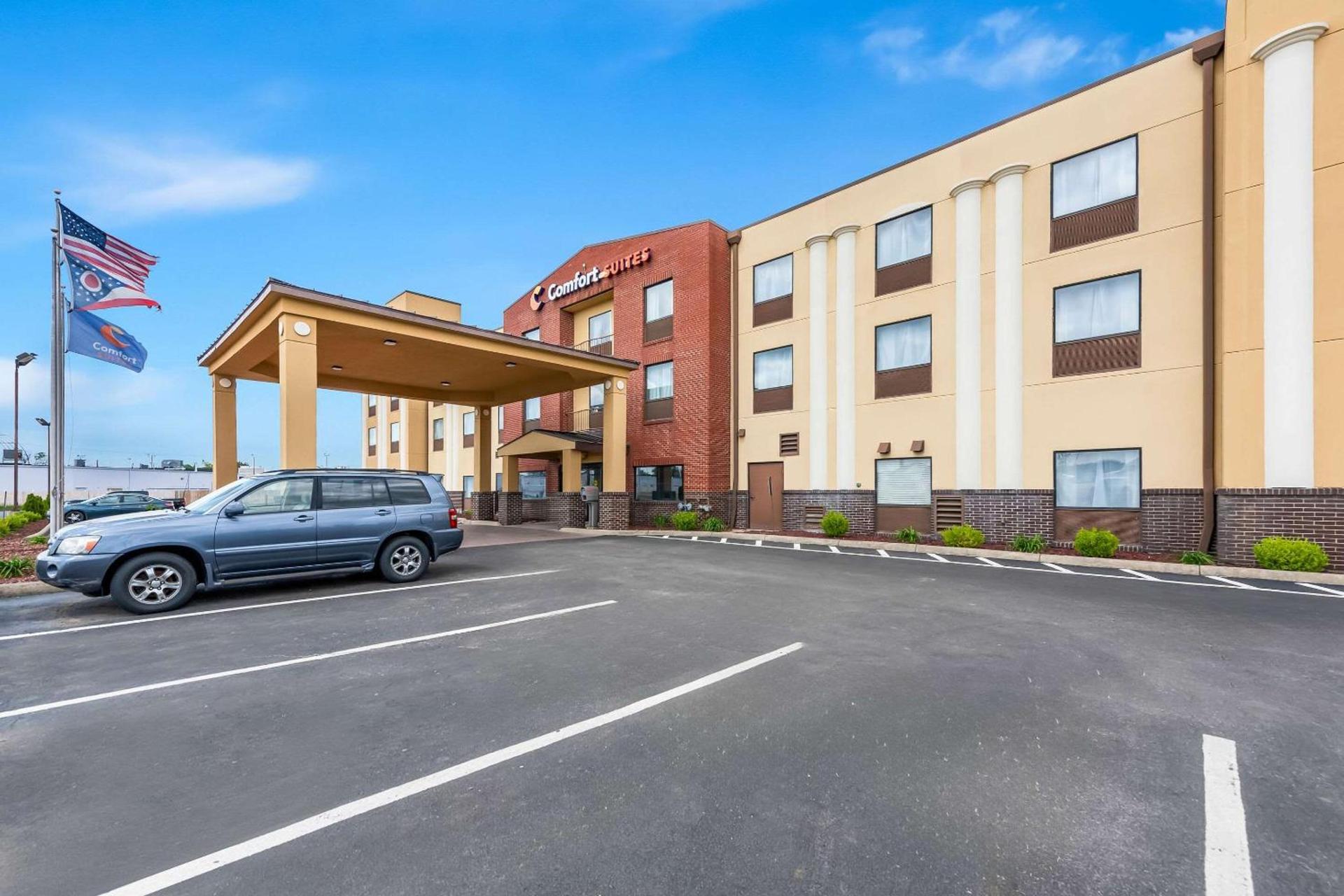 Comfort Suites Columbus photo 1