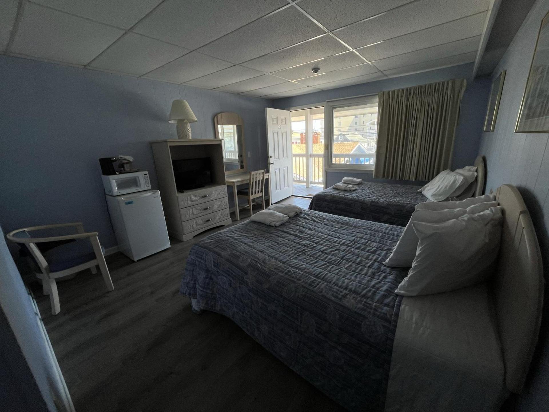 Beau Rivage Motel photo 19
