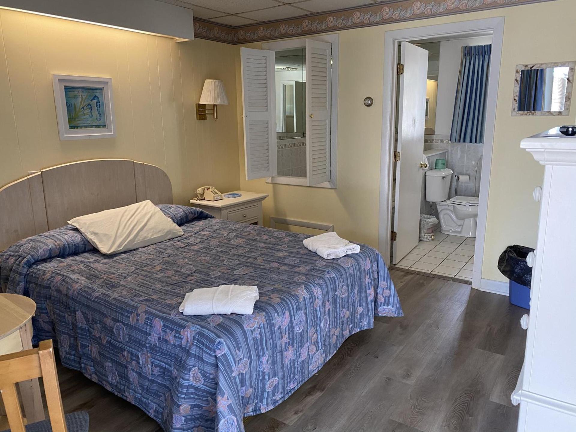 Beau Rivage Motel photo 15