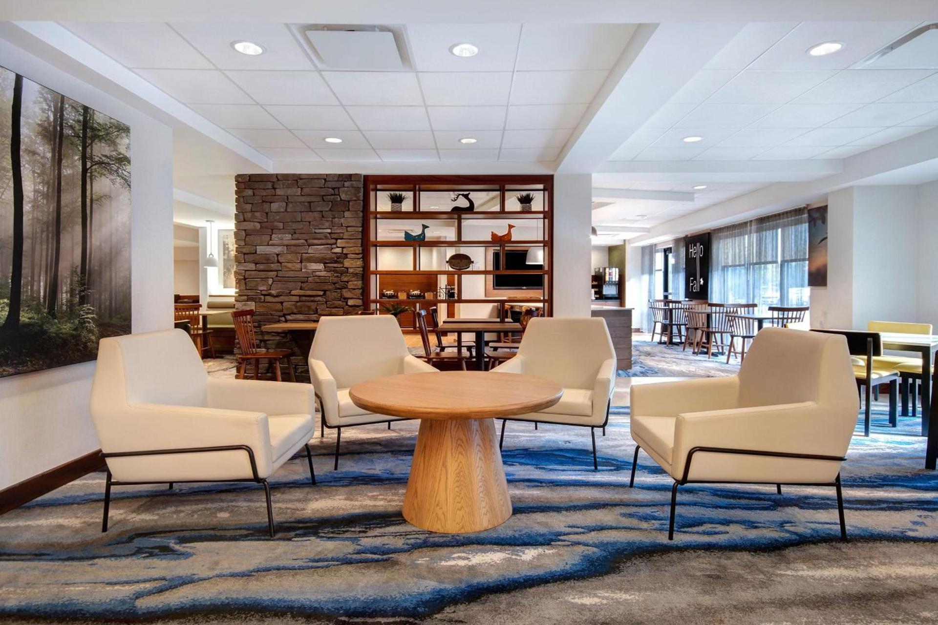 Fairfield Inn and Suites by Marriott Rochester West/Greece photo 25