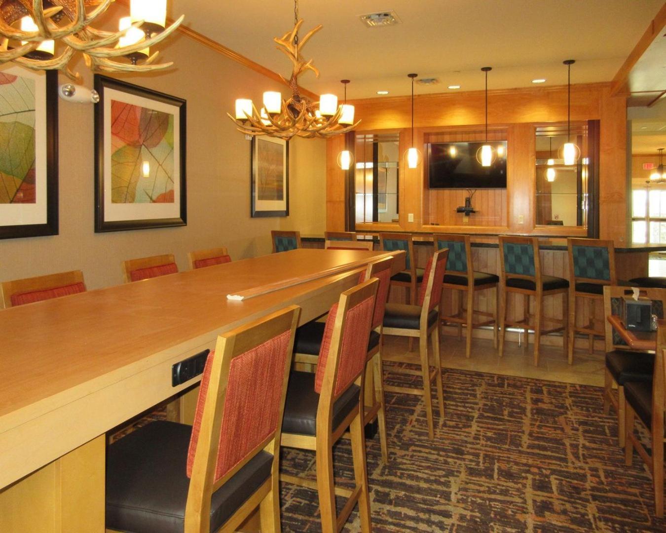 MainStay Suites Sidney - Medical Center photo 25