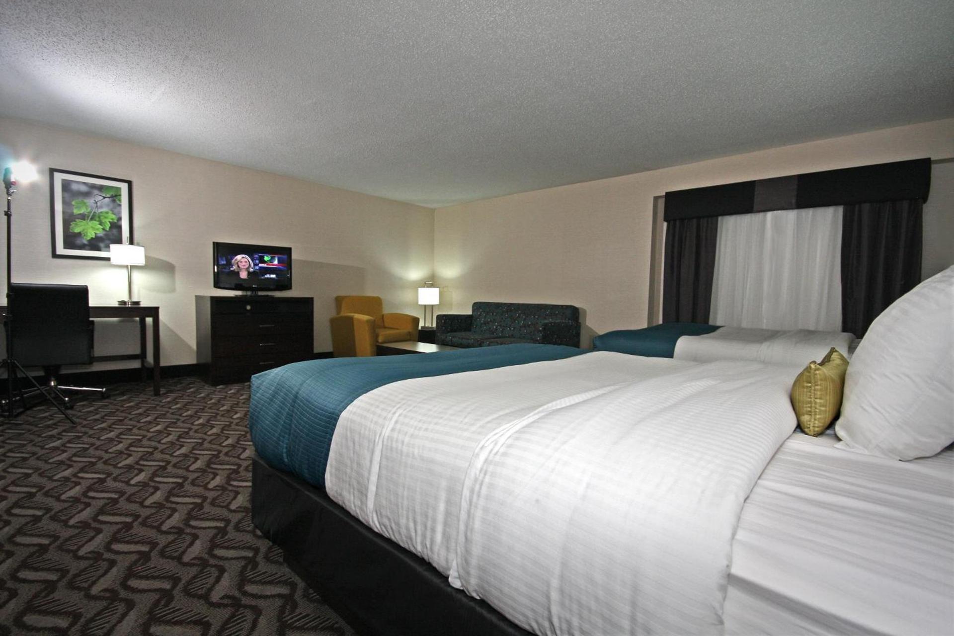 La Quinta by Wyndham Springfield photo 36