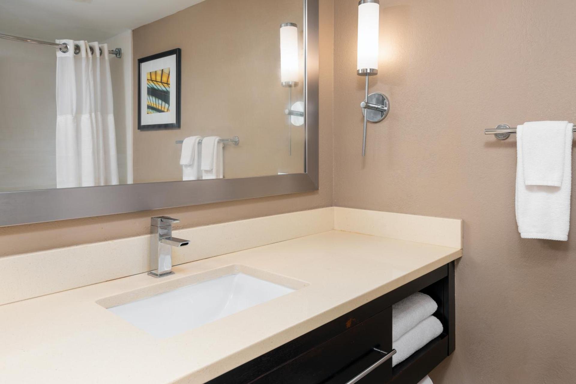 Holiday Inn Miami-Doral Area by IHG photo 7