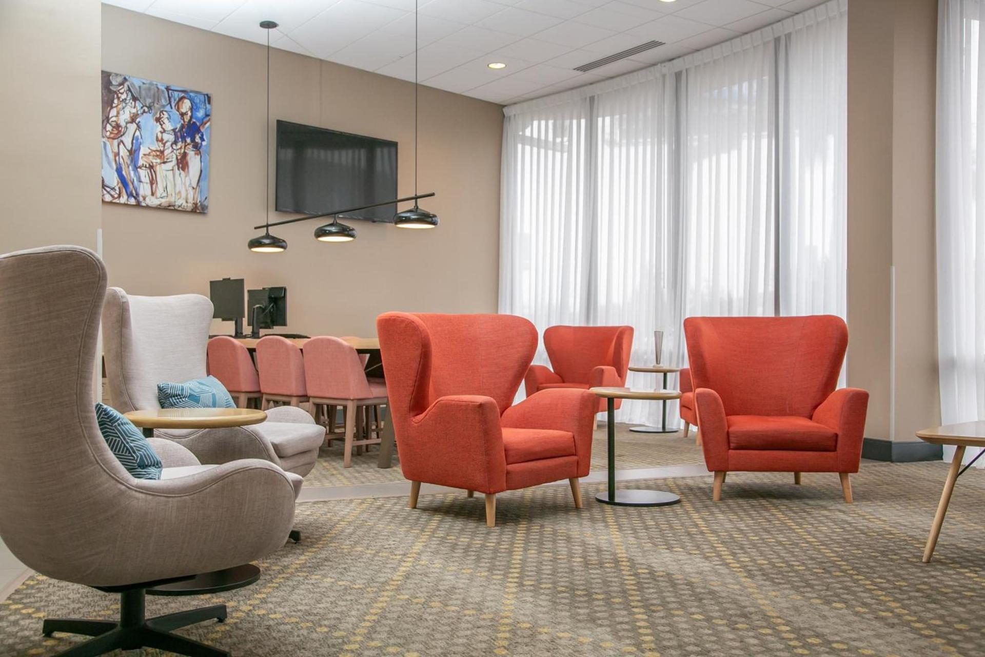 Holiday Inn New Orleans West Bank Tower by IHG photo 2