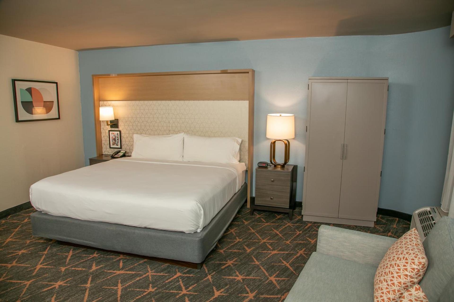 Holiday Inn New Orleans West Bank Tower by IHG photo 44