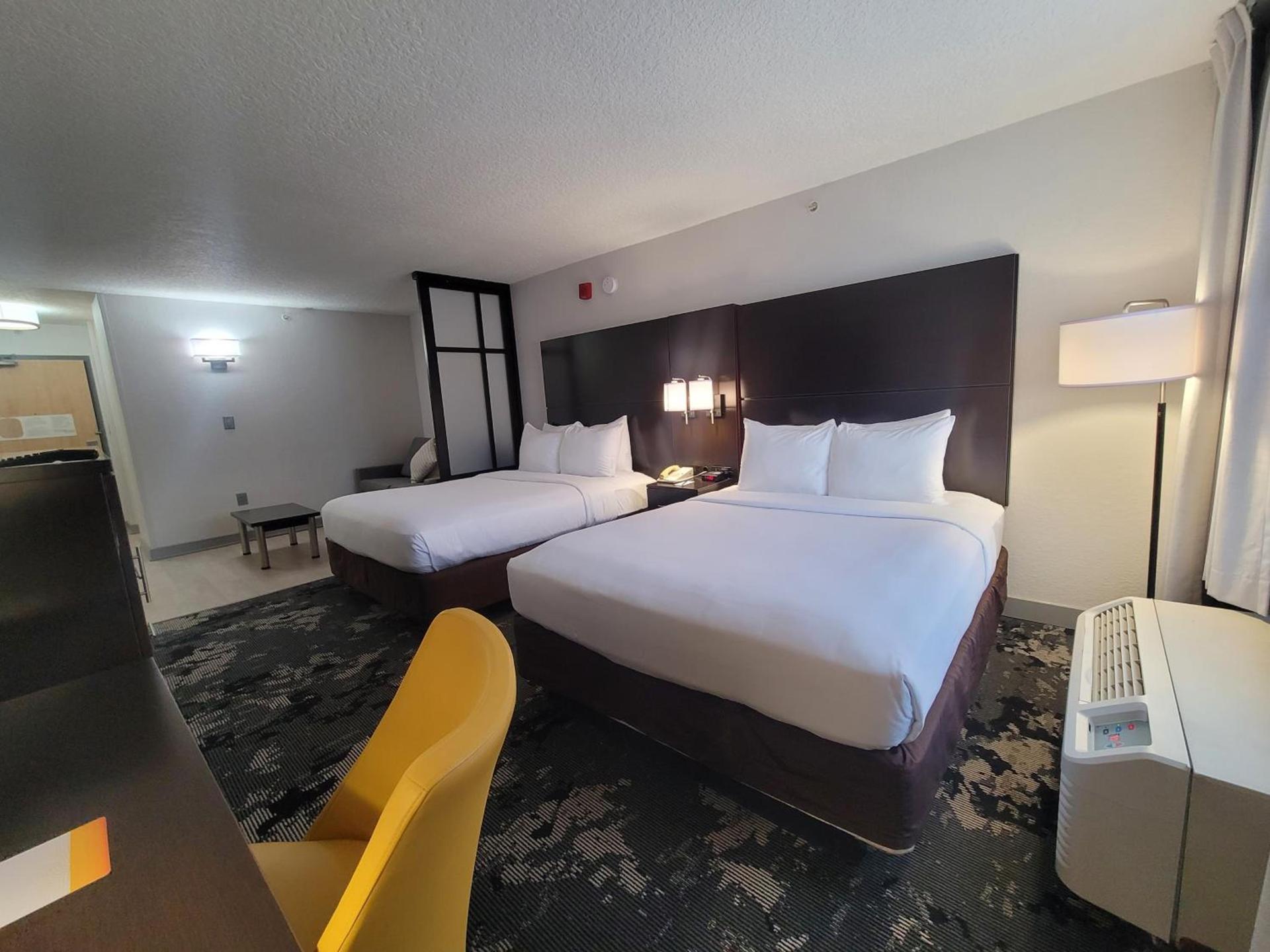 City Express by Marriott Orlando International Drive photo 7