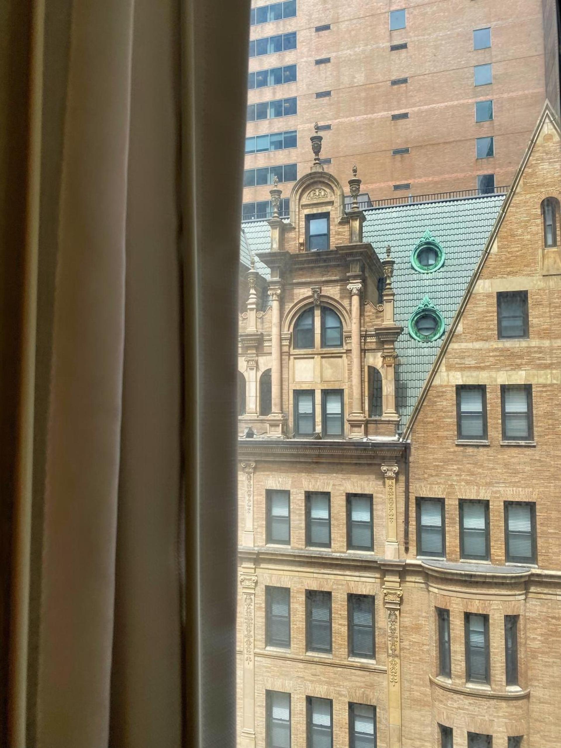 Aura Hotel Times Square photo 20