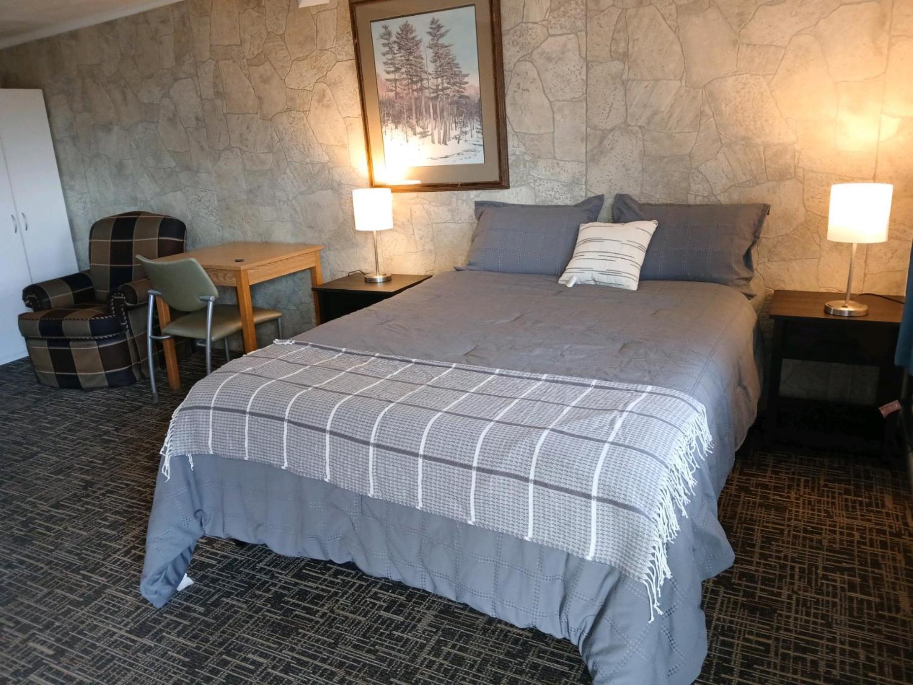 Silver Lakes Inn photo 26