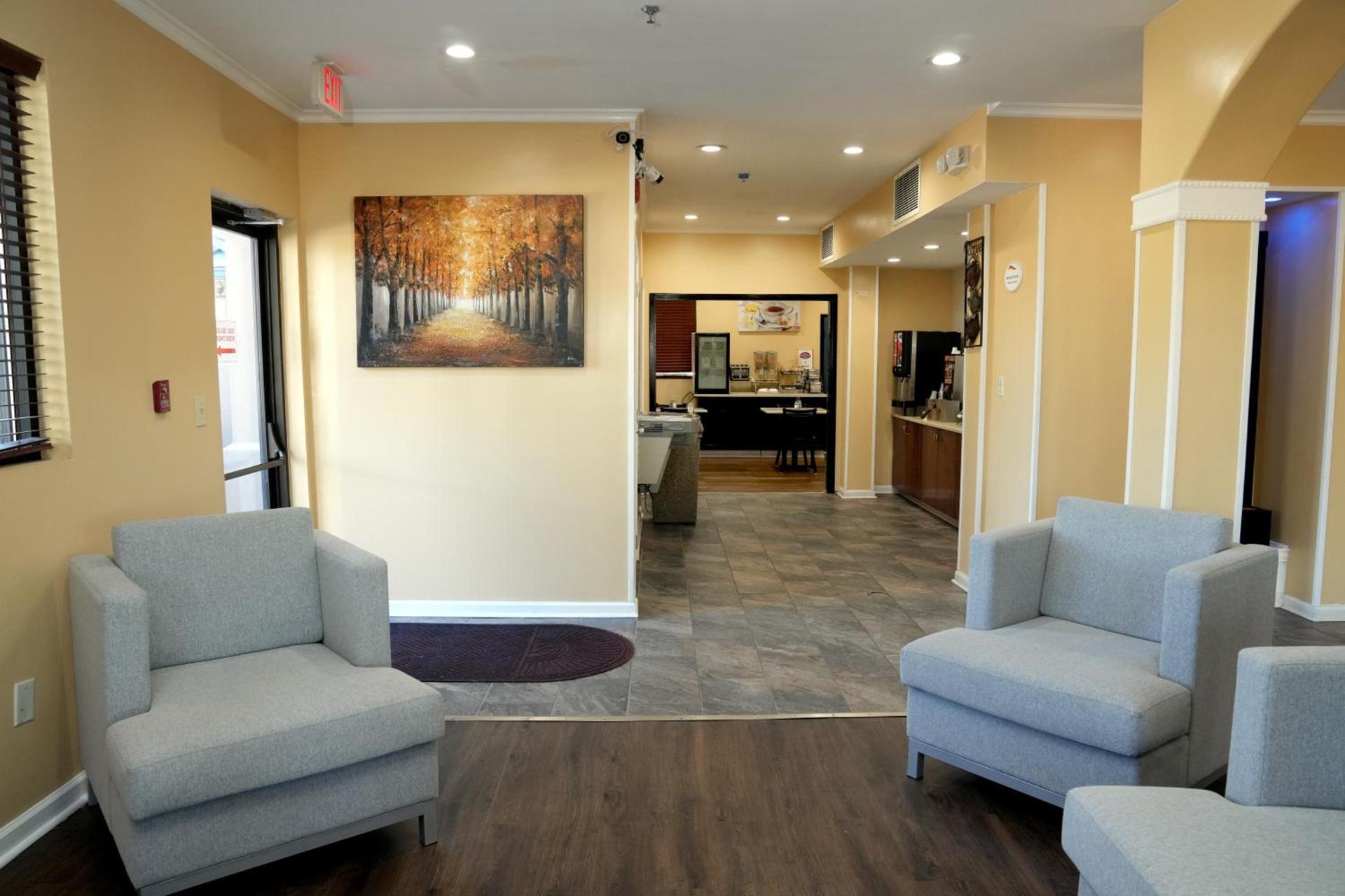 Baymont by Wyndham Manning photo 3
