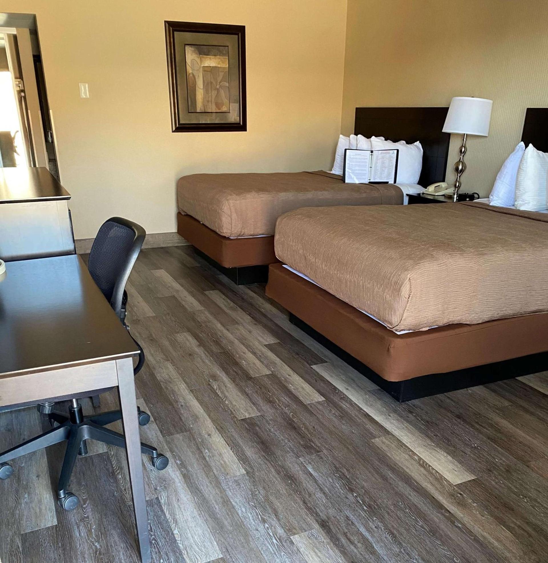 Best Western Coral Hills photo 23