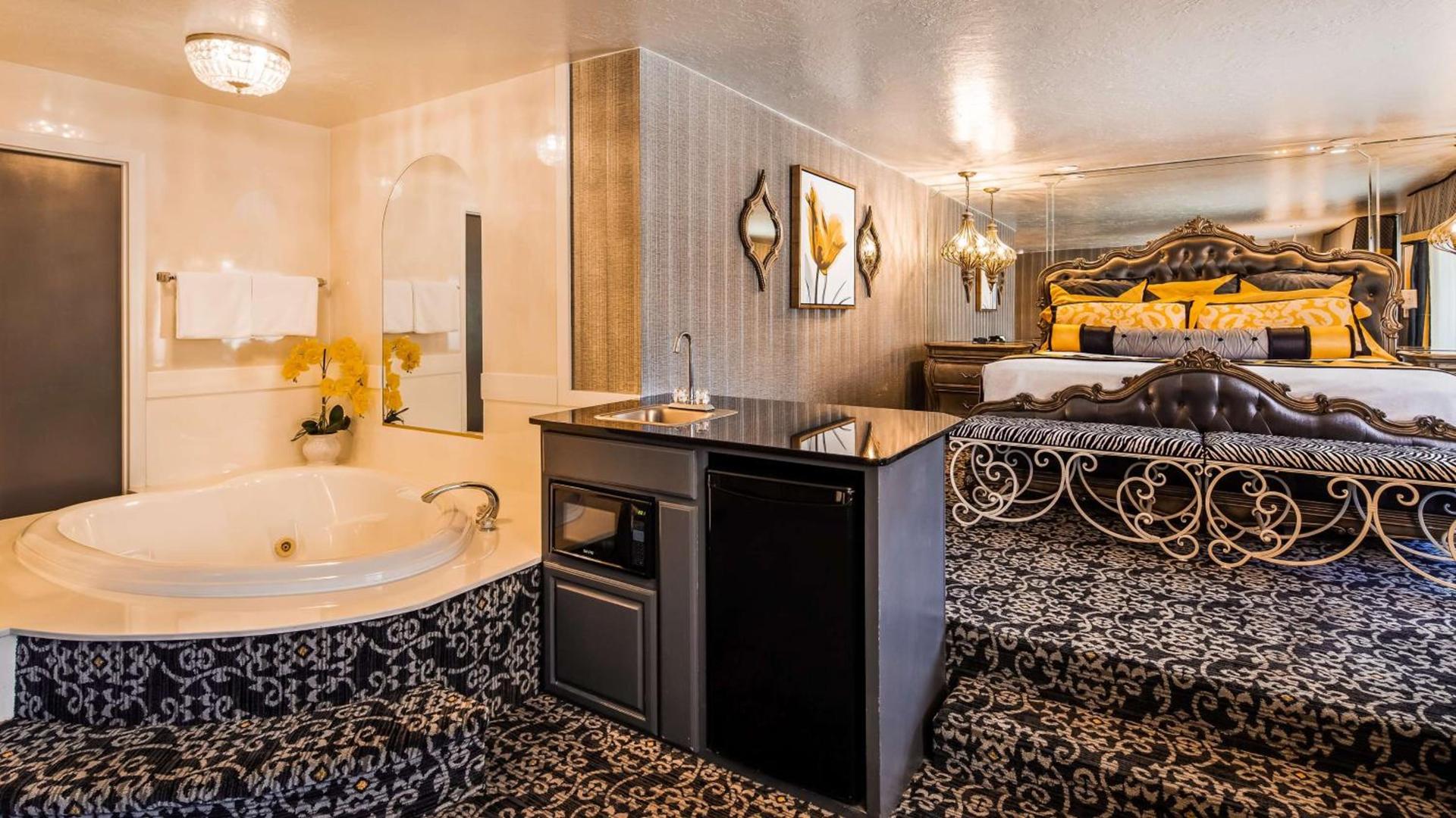 Best Western Coral Hills photo 28