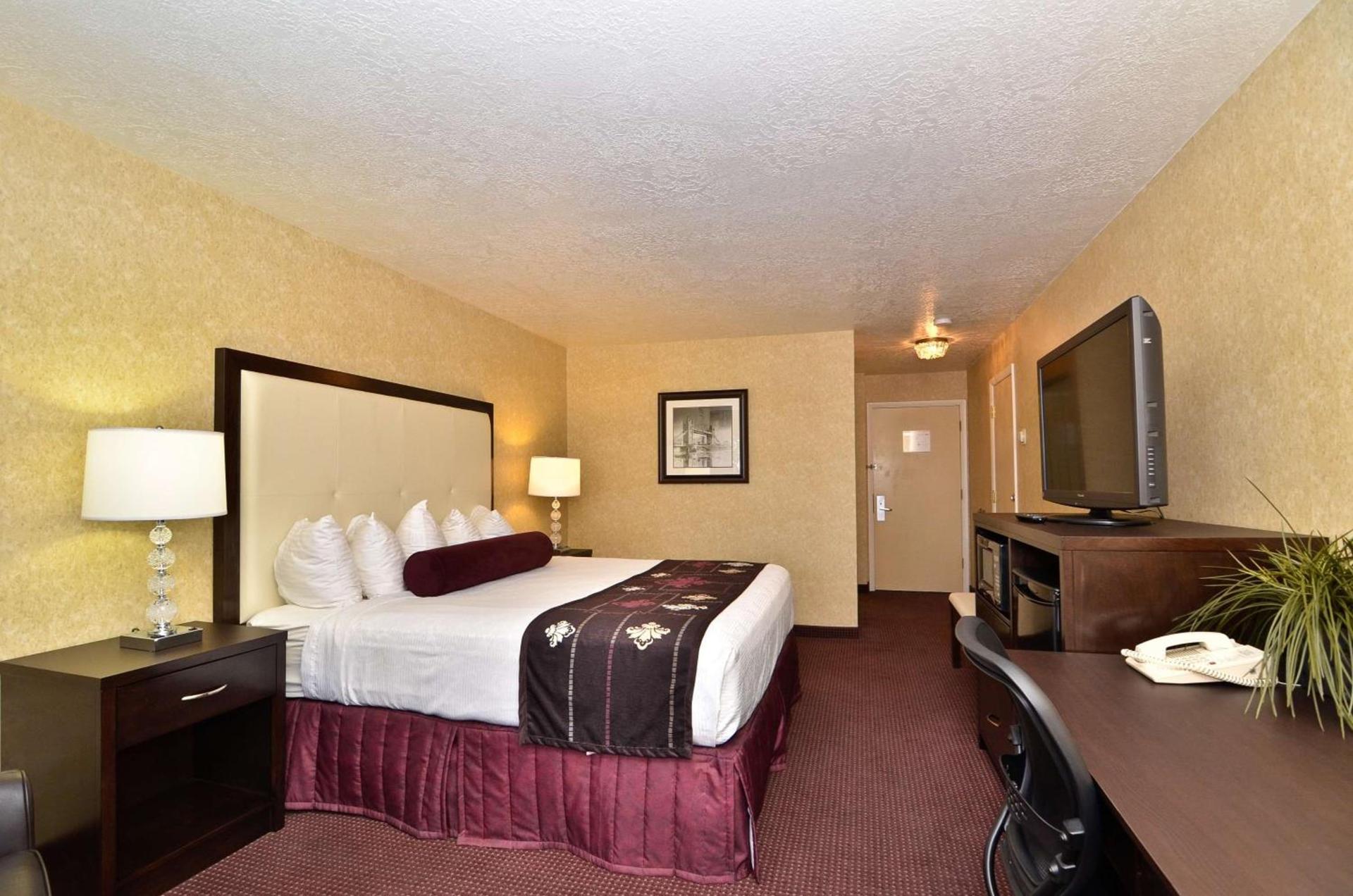 Best Western Coral Hills photo 34