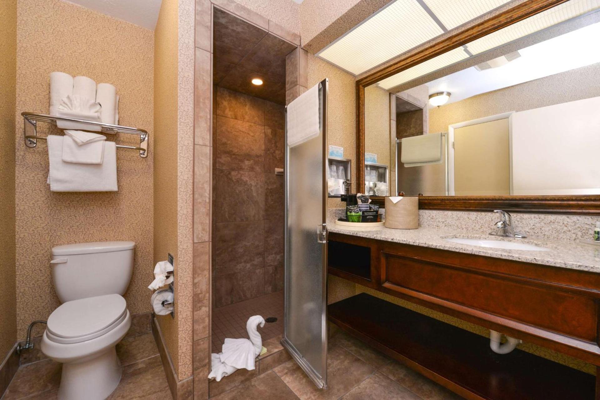 Best Western Coral Hills photo 43
