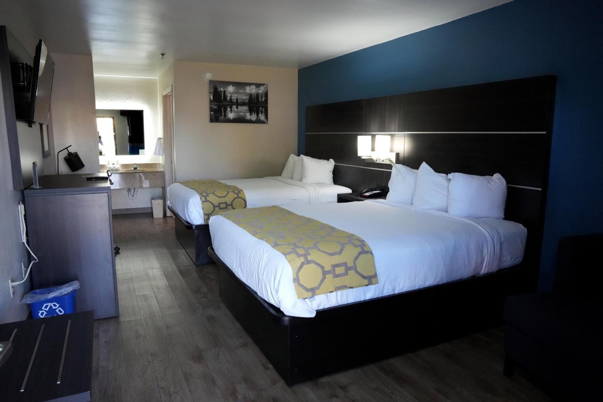 Baymont by Wyndham Manning photo 40