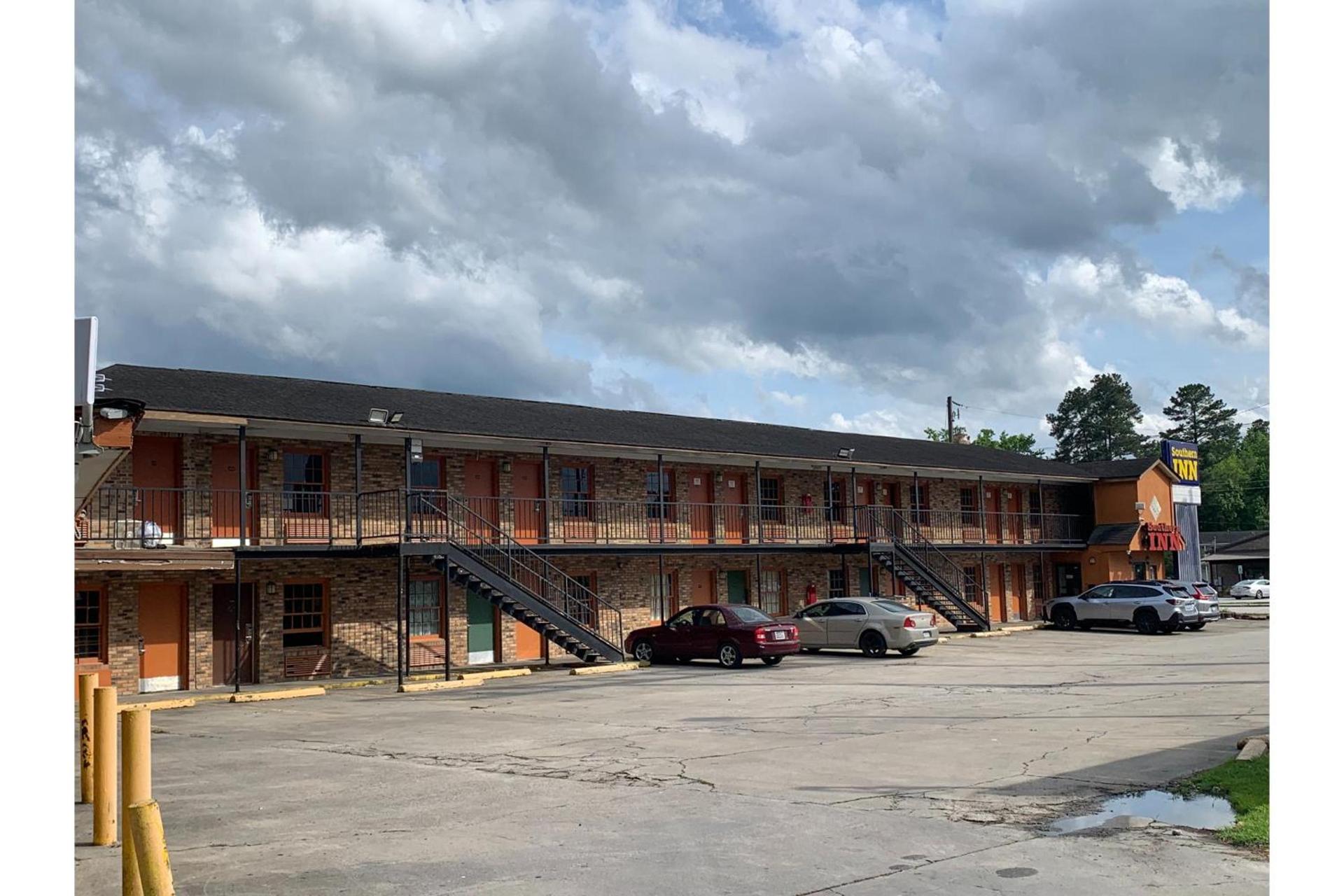 Southern Inn By OYO Walterboro I-95 photo 3