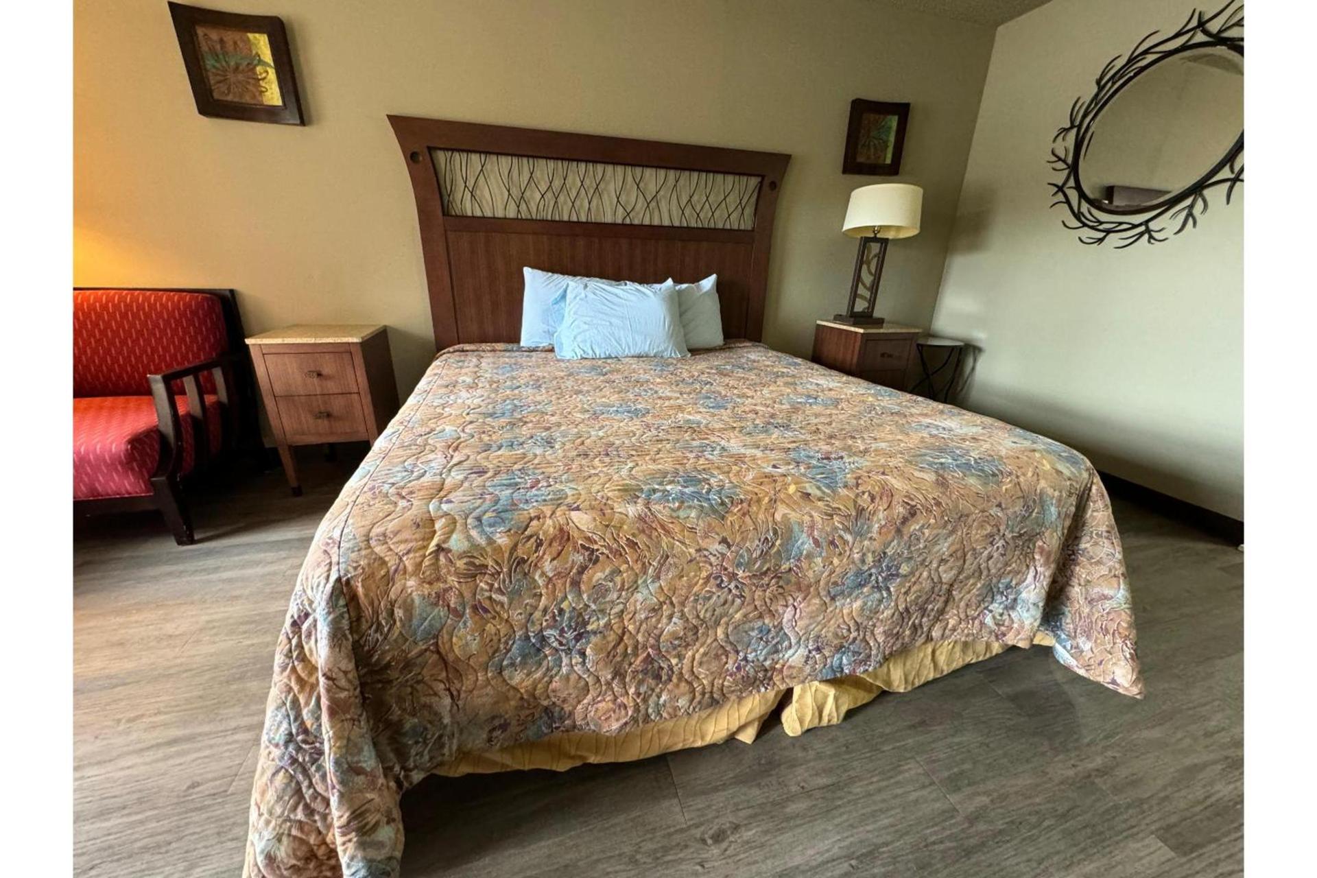 Southern Inn By OYO Walterboro I-95 photo 25