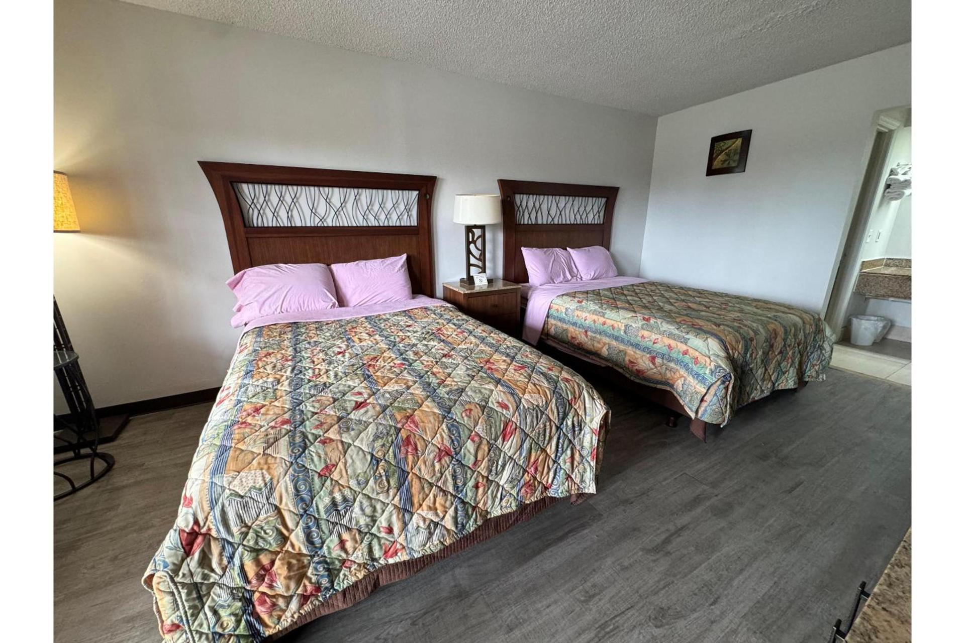 Southern Inn By OYO Walterboro I-95 photo 27