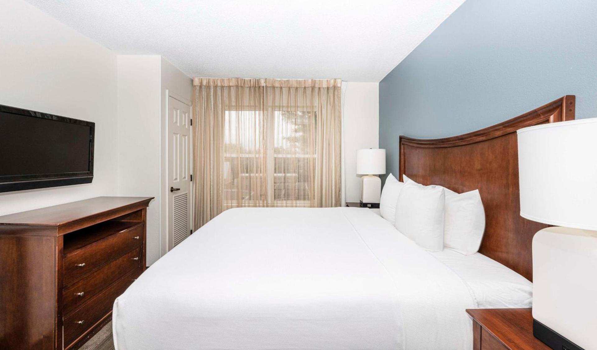 Hyatt House Herndon/Reston photo 18