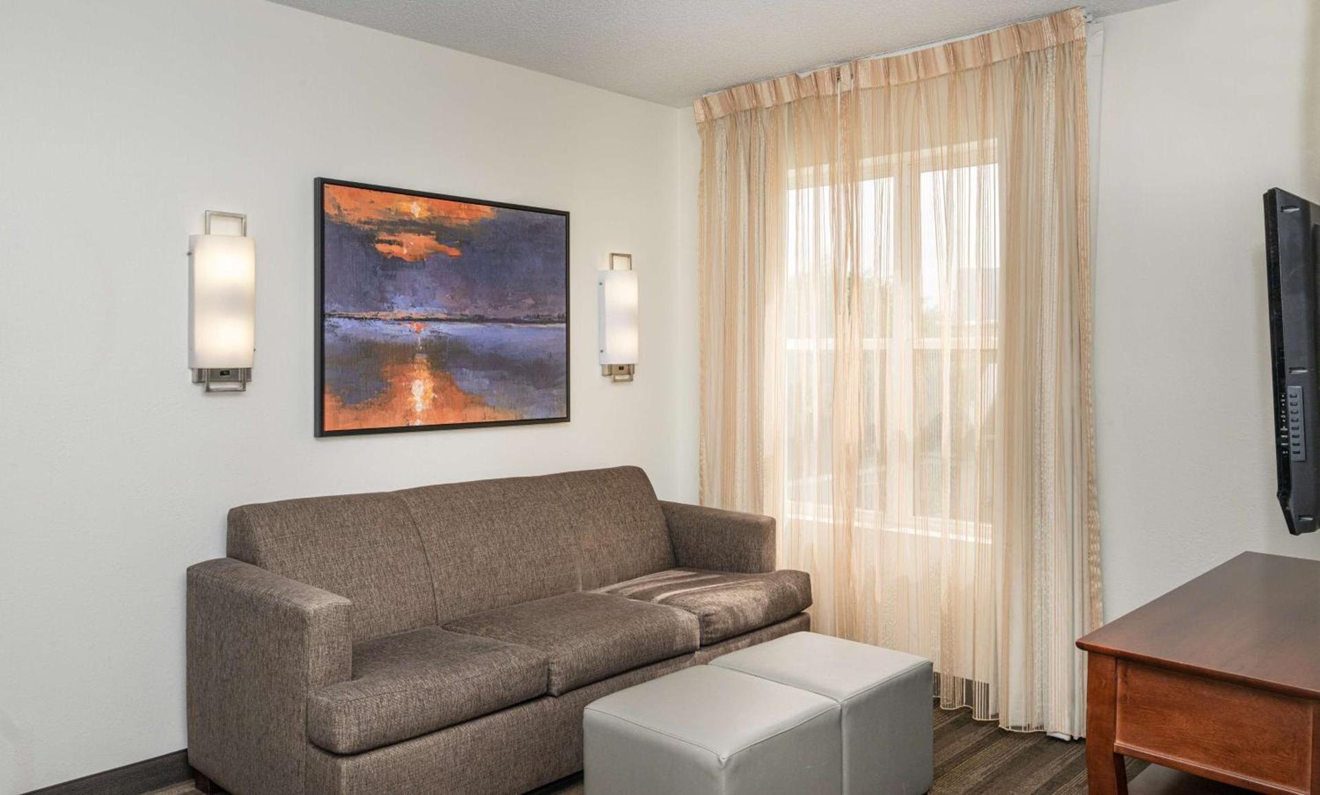 Hyatt House Herndon/Reston photo 25