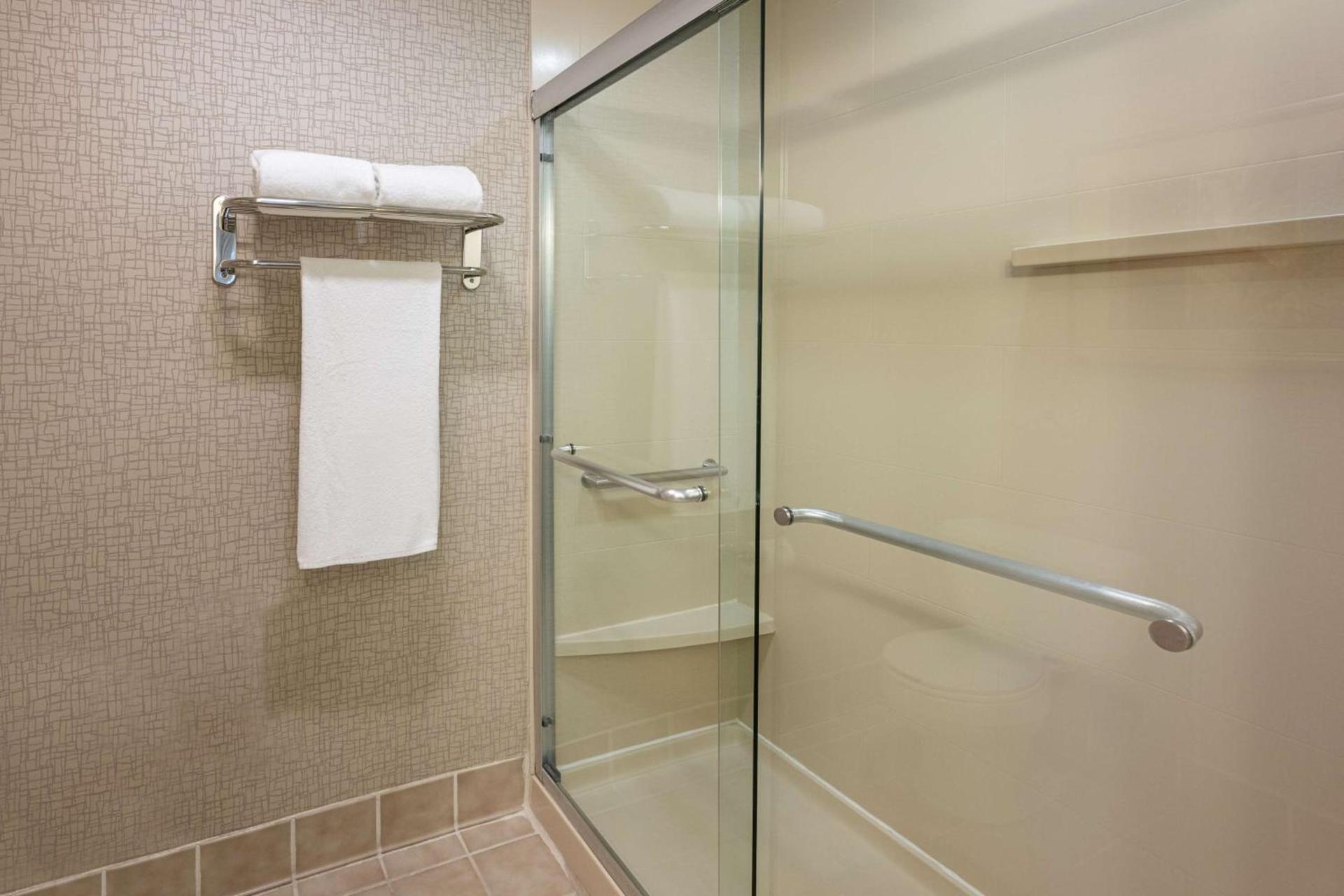 Hyatt House Herndon/Reston photo 31