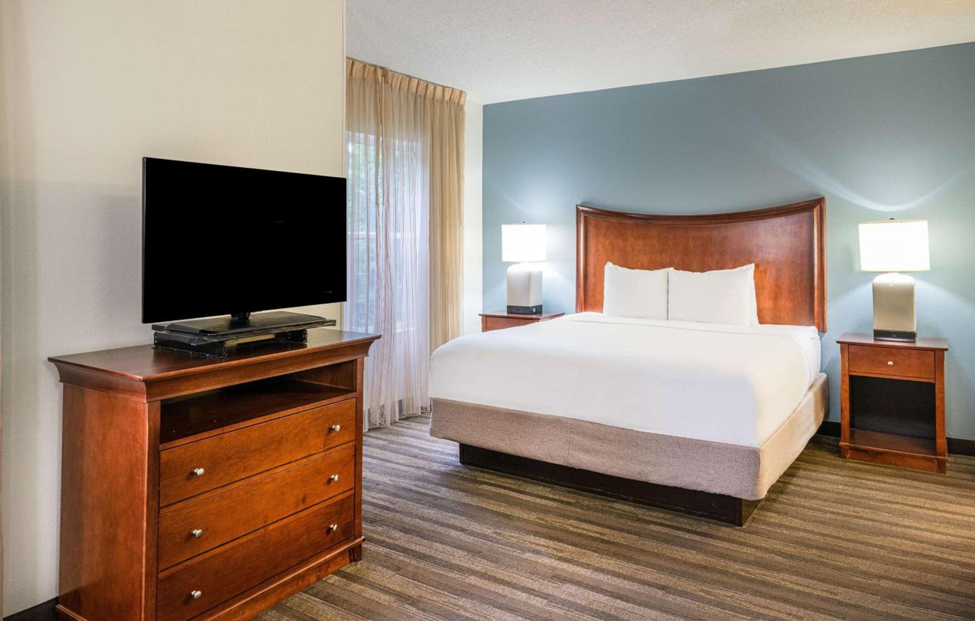 Hyatt House Herndon/Reston photo 33