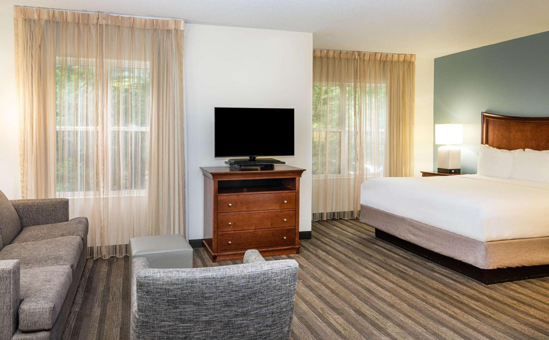 Hyatt House Herndon/Reston photo 37